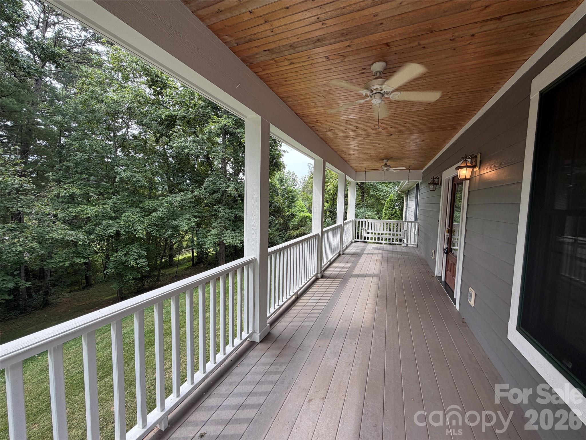 11 Jupiter Hills Drive Property Photo 4