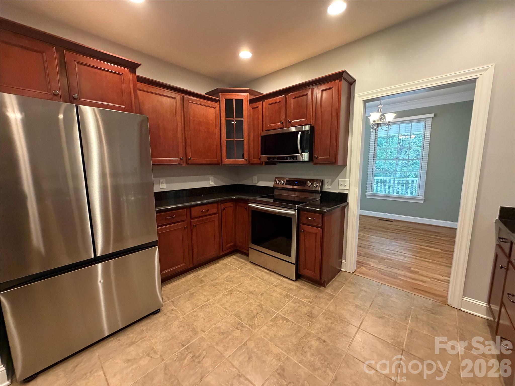 11 Jupiter Hills Drive Property Photo 13
