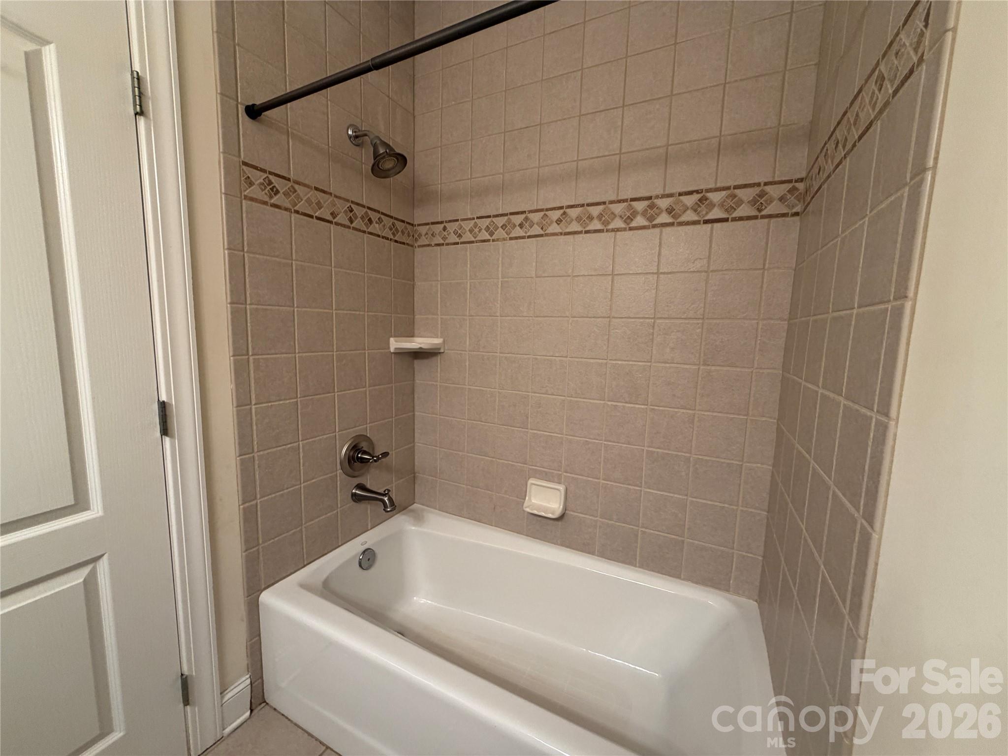 11 Jupiter Hills Drive Property Photo 32