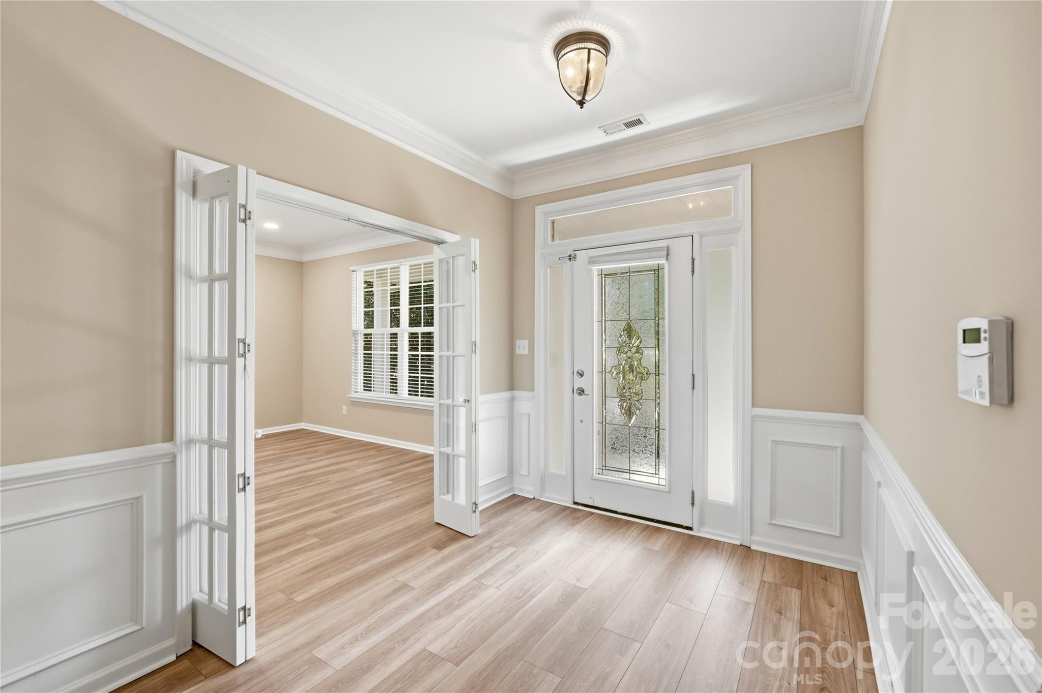 4360 Haddington Drive Property Photo 4
