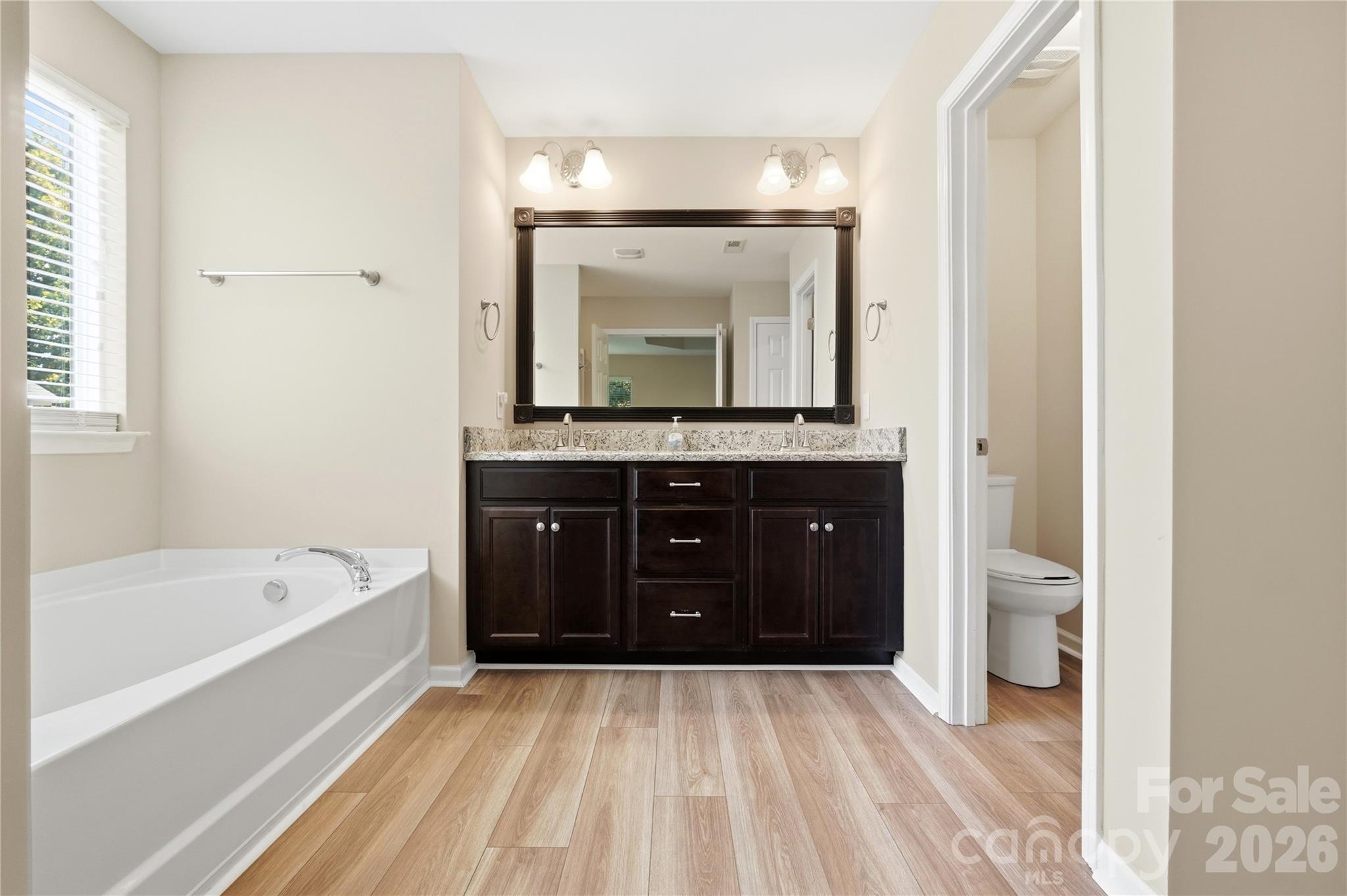 4360 Haddington Drive Property Photo 30