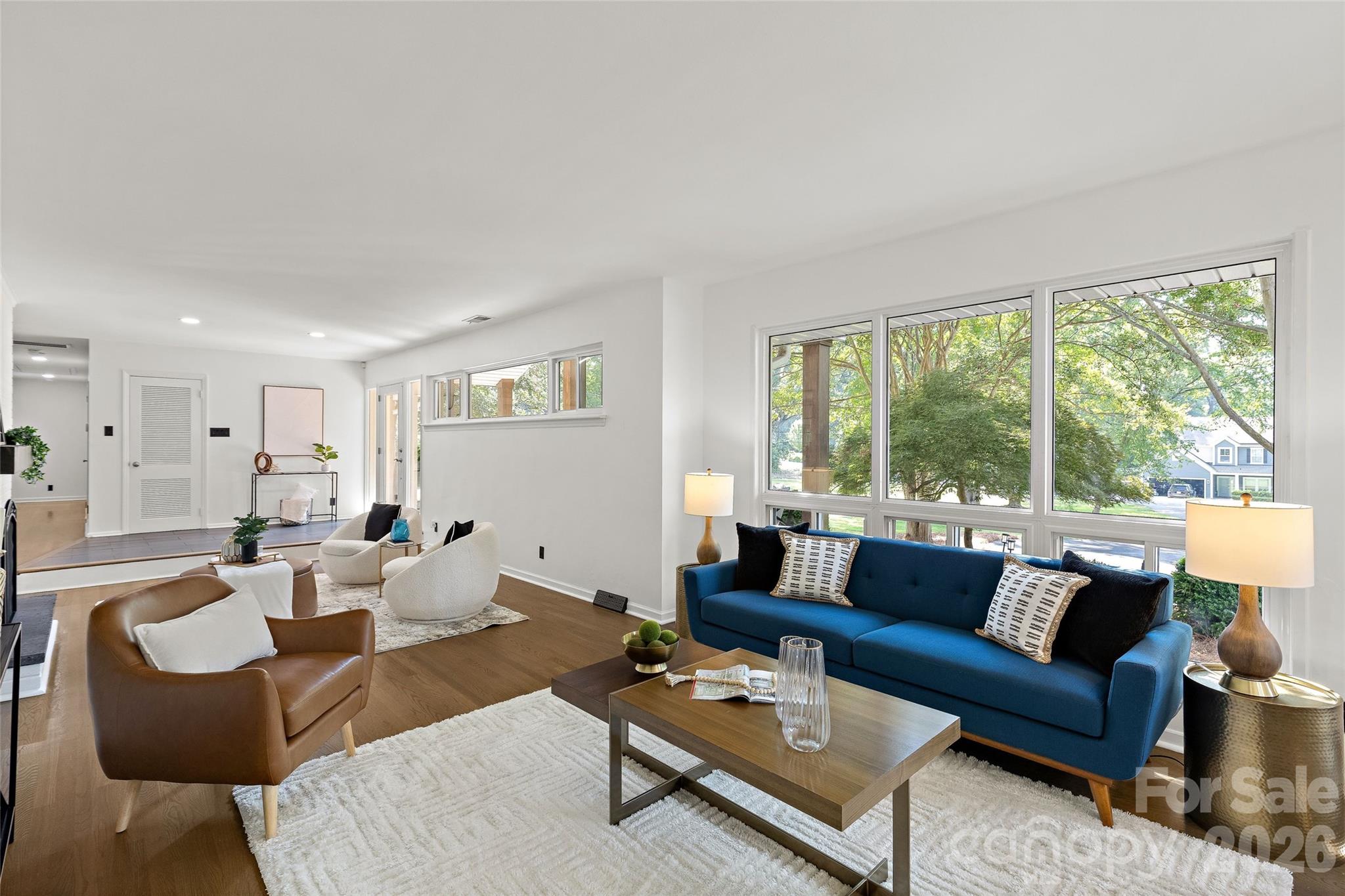 1222 Burtonwood Circle Property Photo 8
