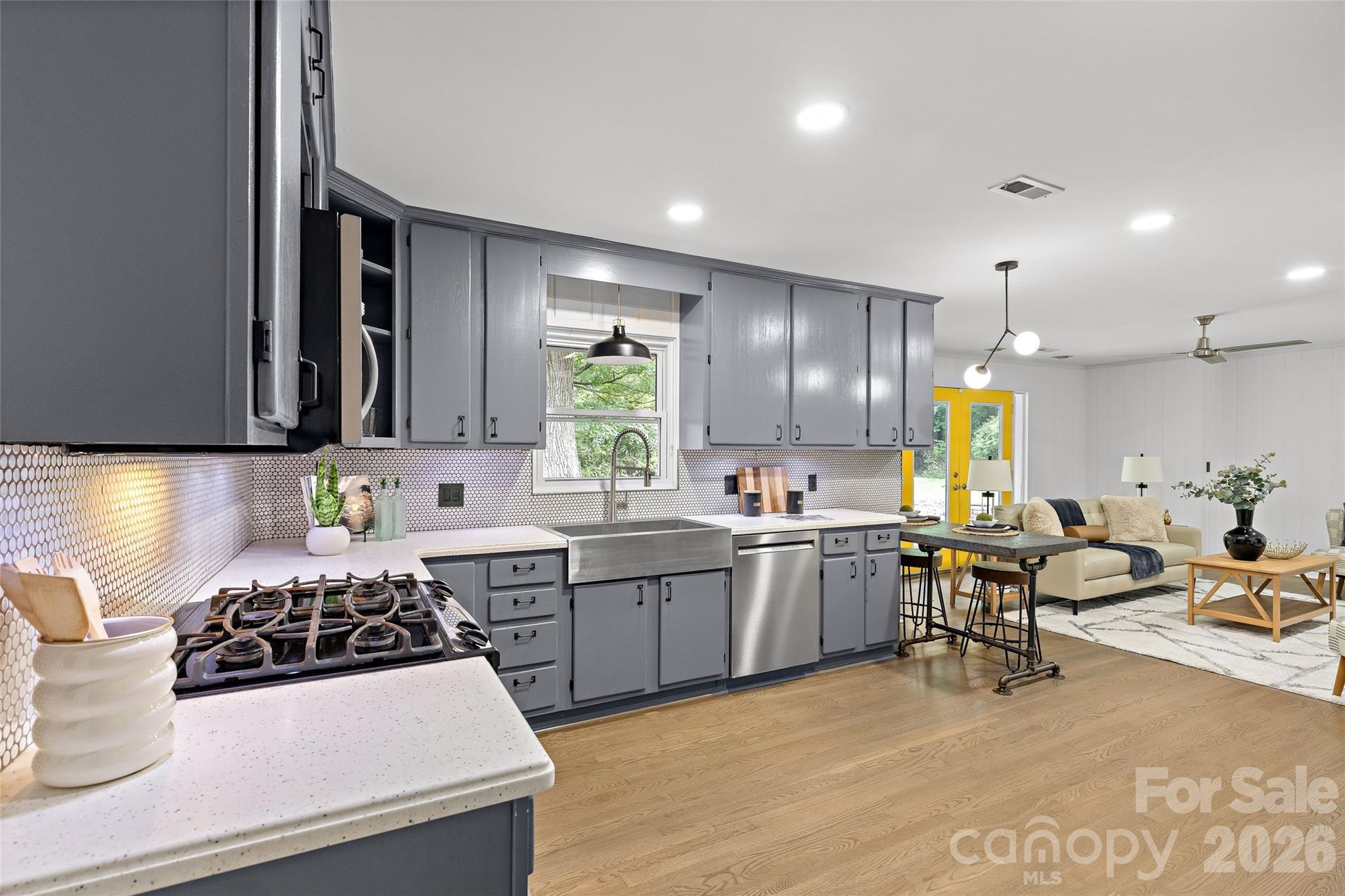 1222 Burtonwood Circle Property Photo 13