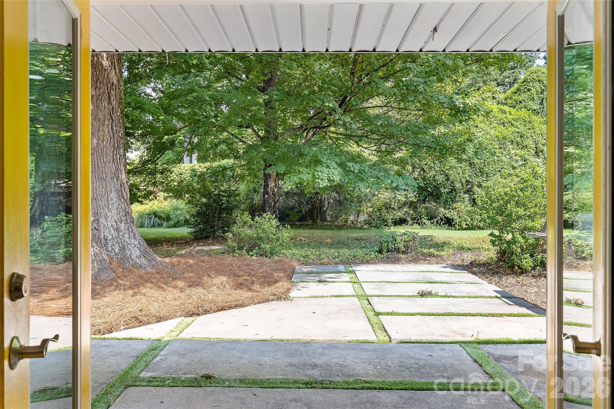 1222 Burtonwood Circle Property Photo 38