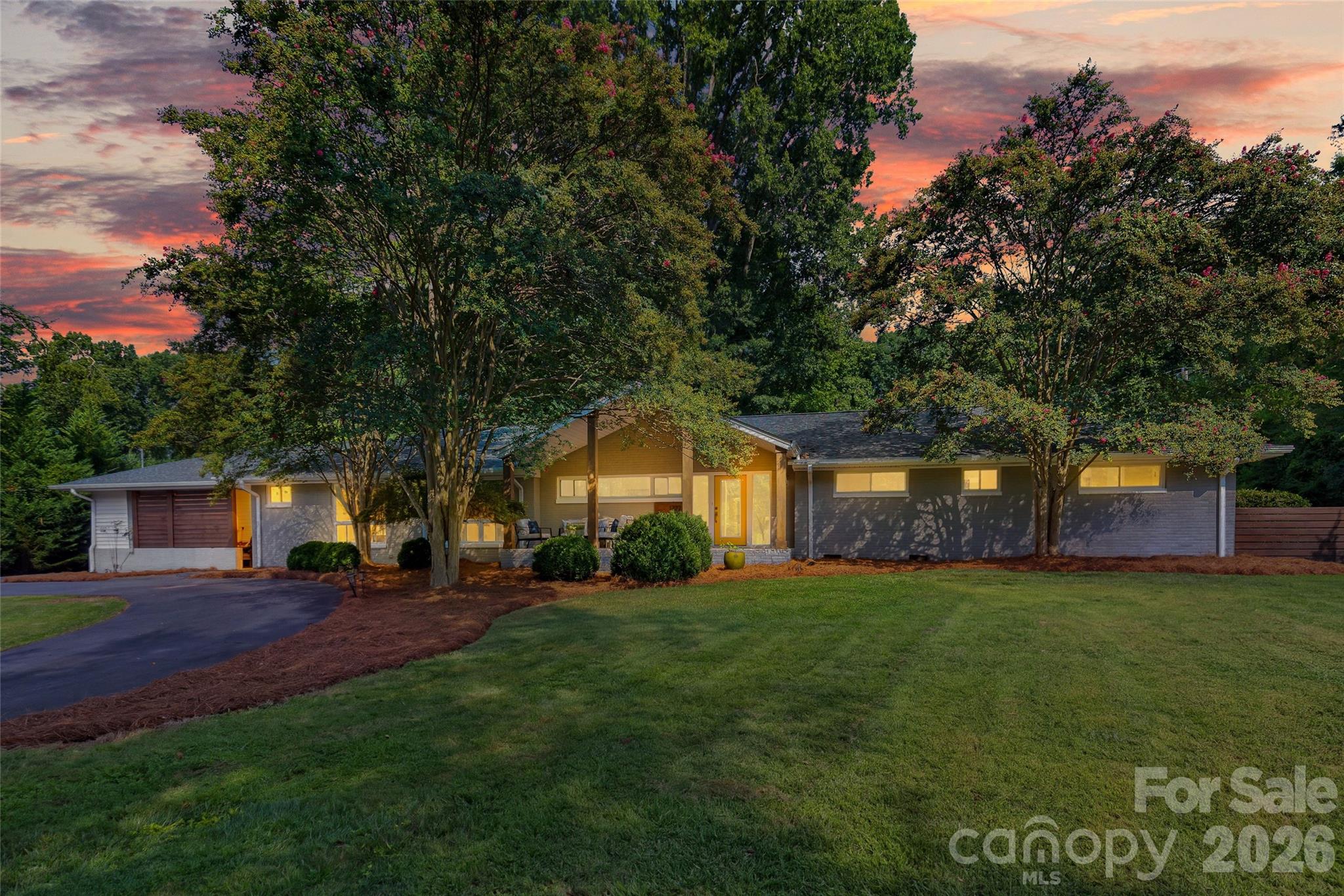 1222 Burtonwood Circle Property Photo 48