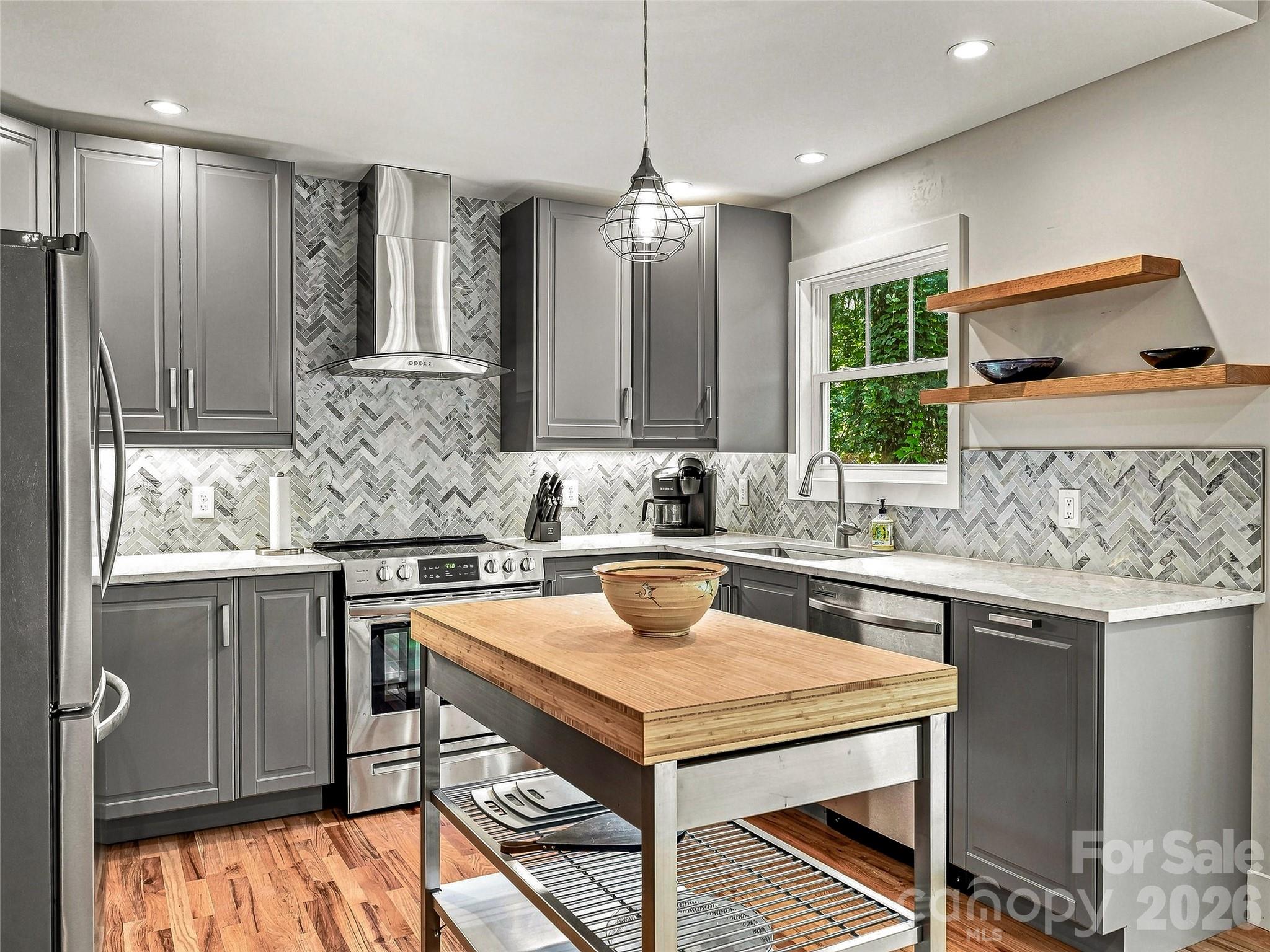 141 Courtland Avenue 2 Property Photo 5