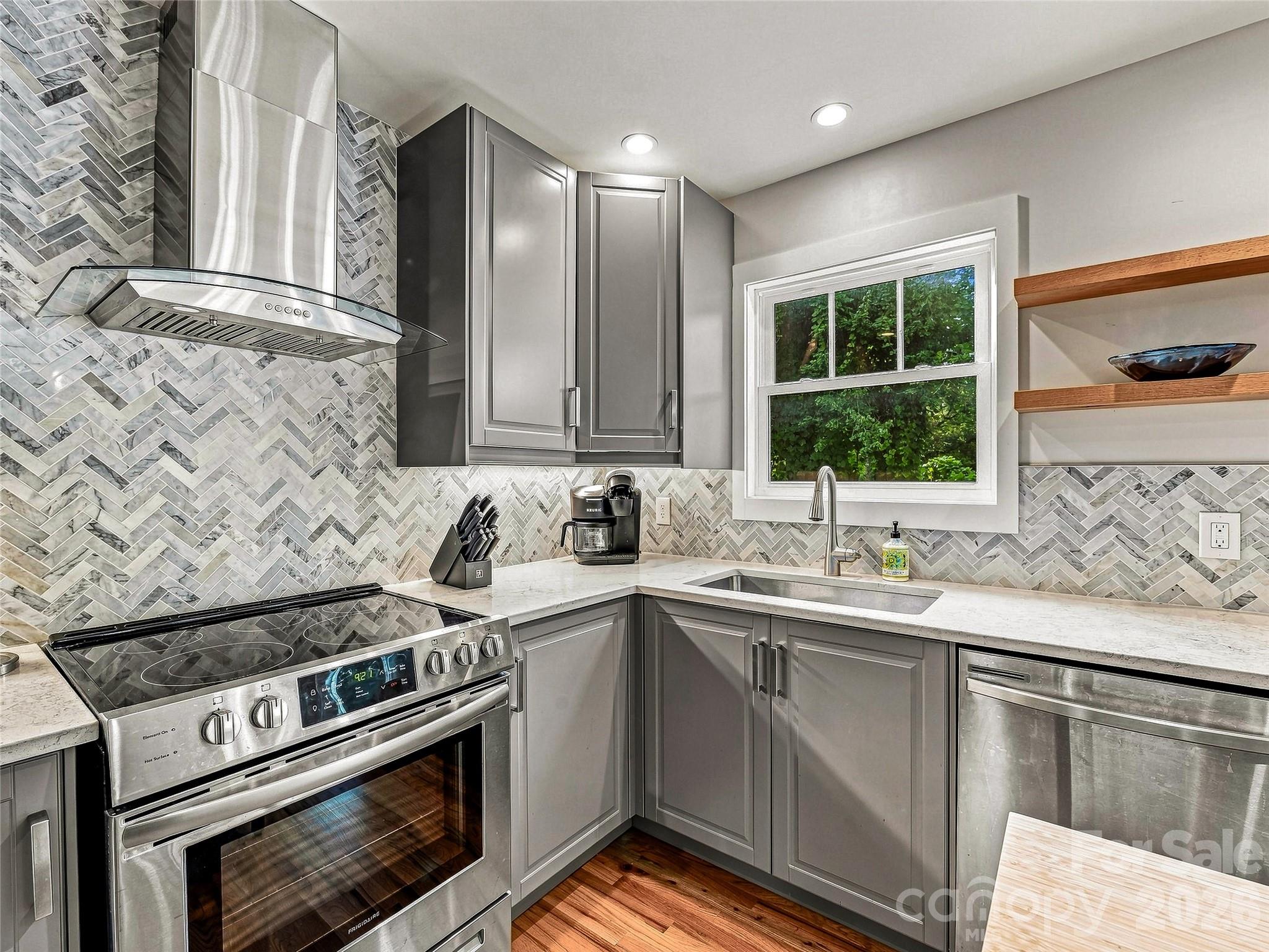 141 Courtland Avenue 2 Property Photo 14