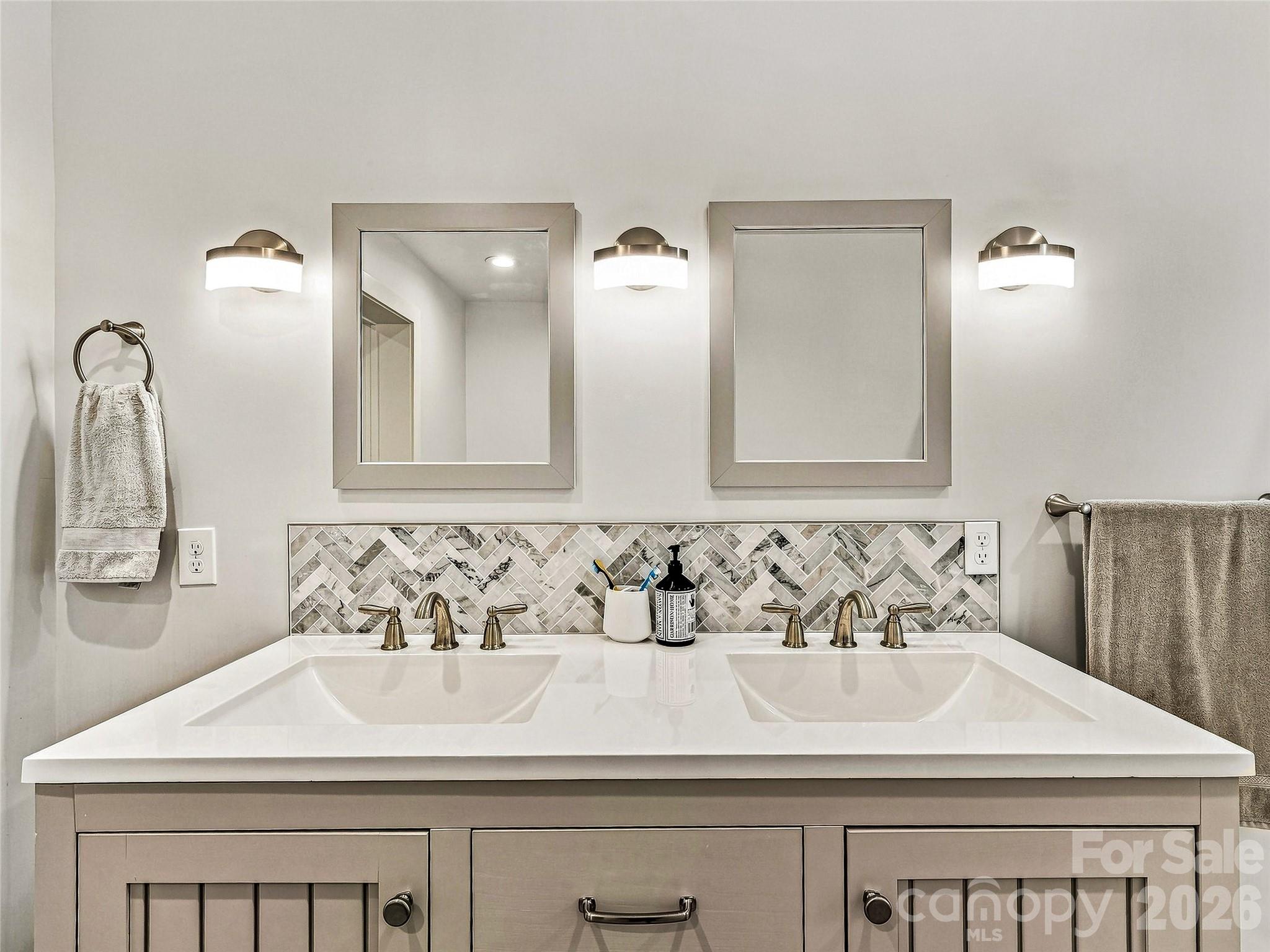 141 Courtland Avenue 2 Property Photo 29