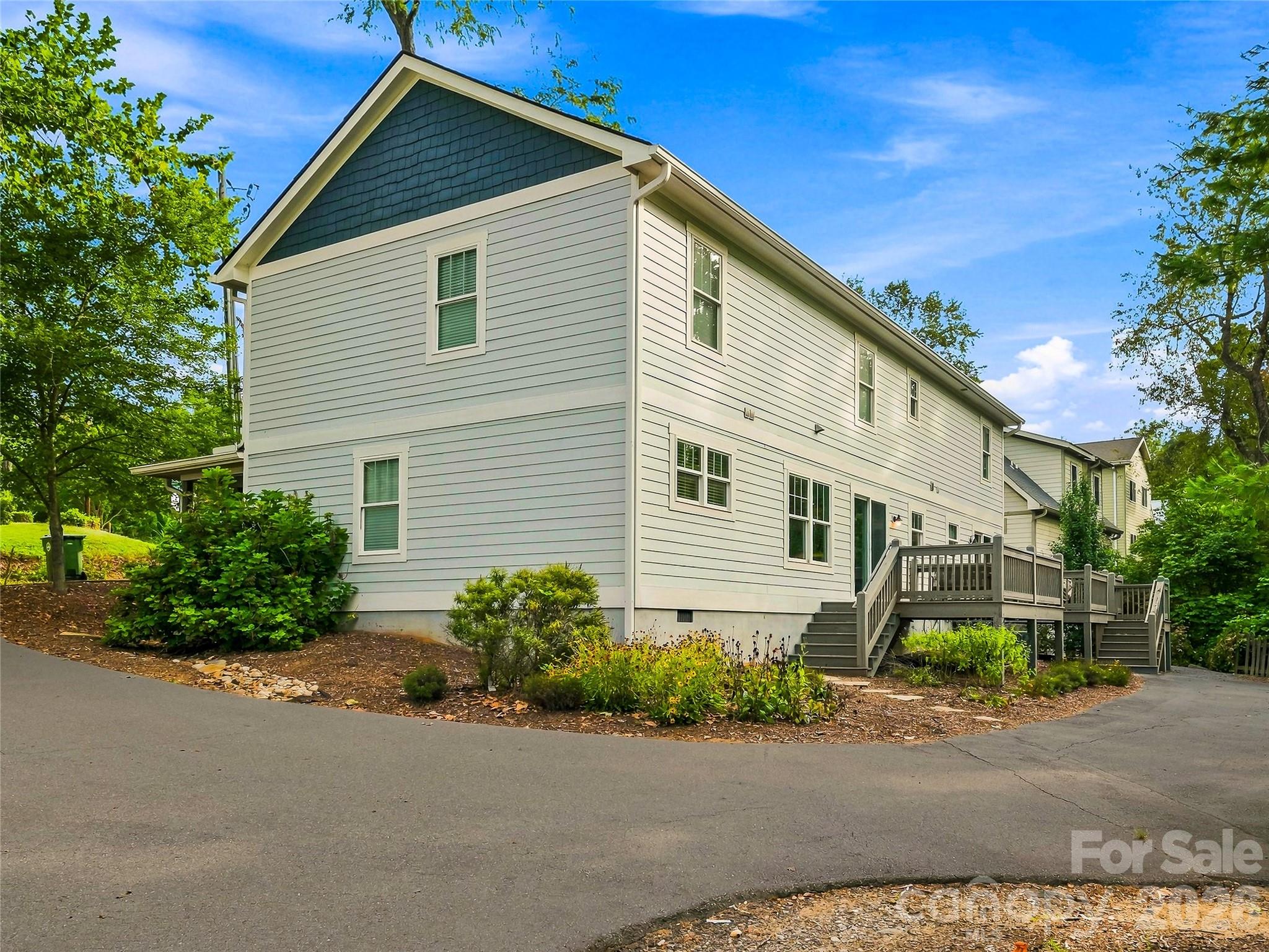 141 Courtland Avenue 2 Property Photo 39