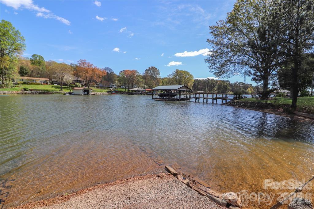 4279 Candlewood Drive Property Photo 7