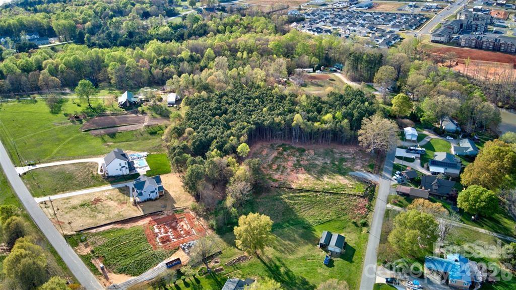 4279 Candlewood Drive Property Photo 11
