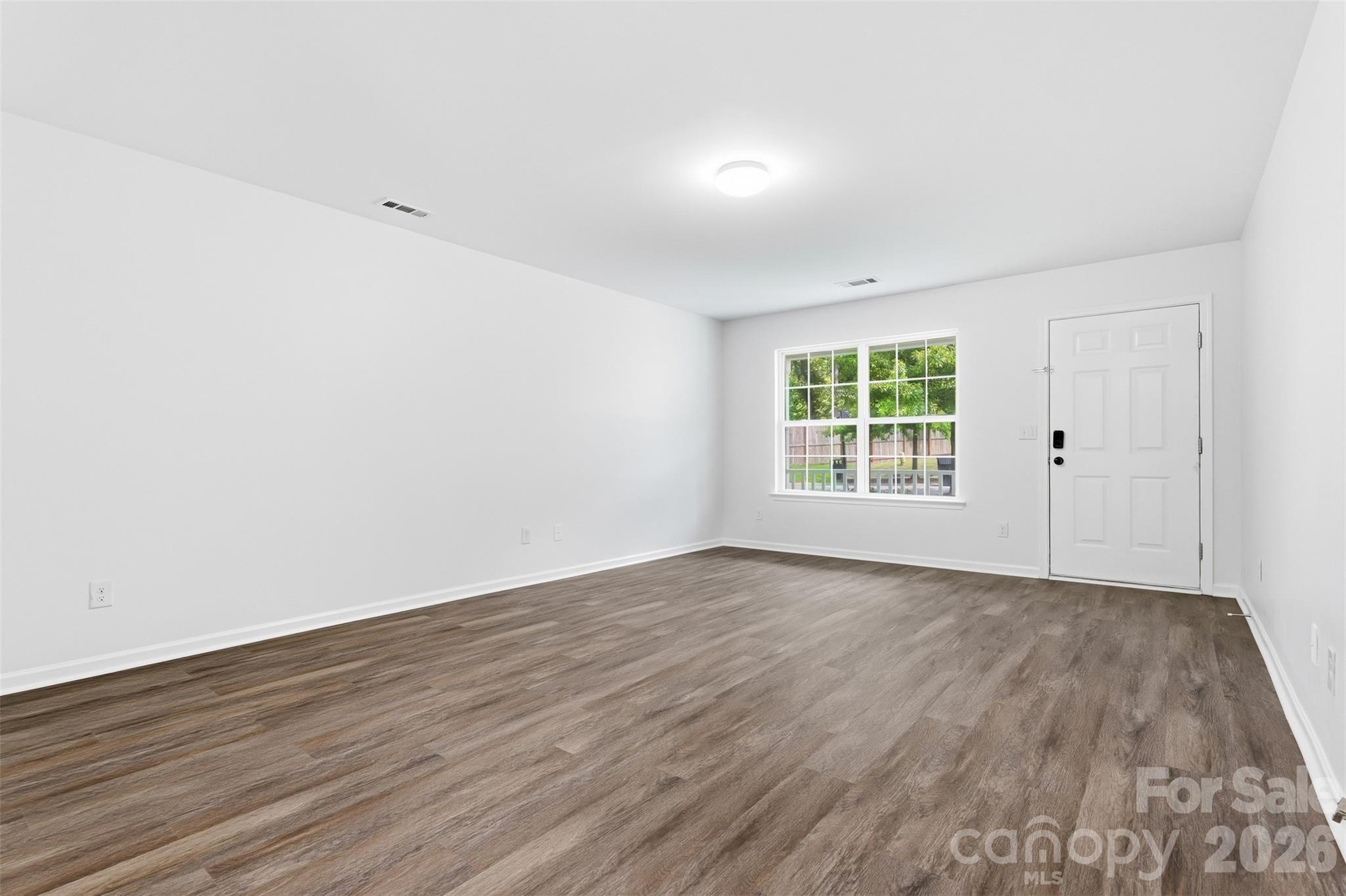4219 John Dale Lane Property Photo 5