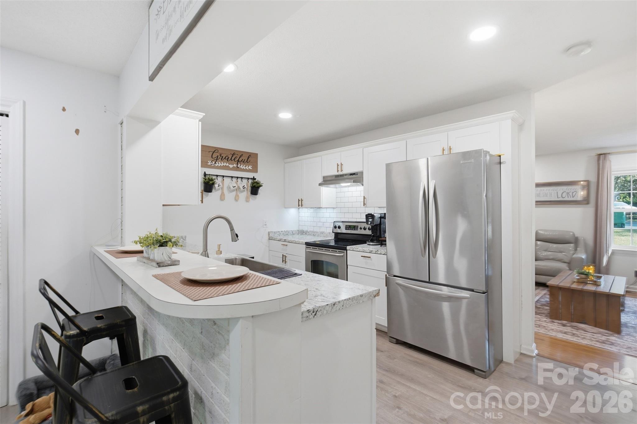 19213 Carter Circle Property Photo 7