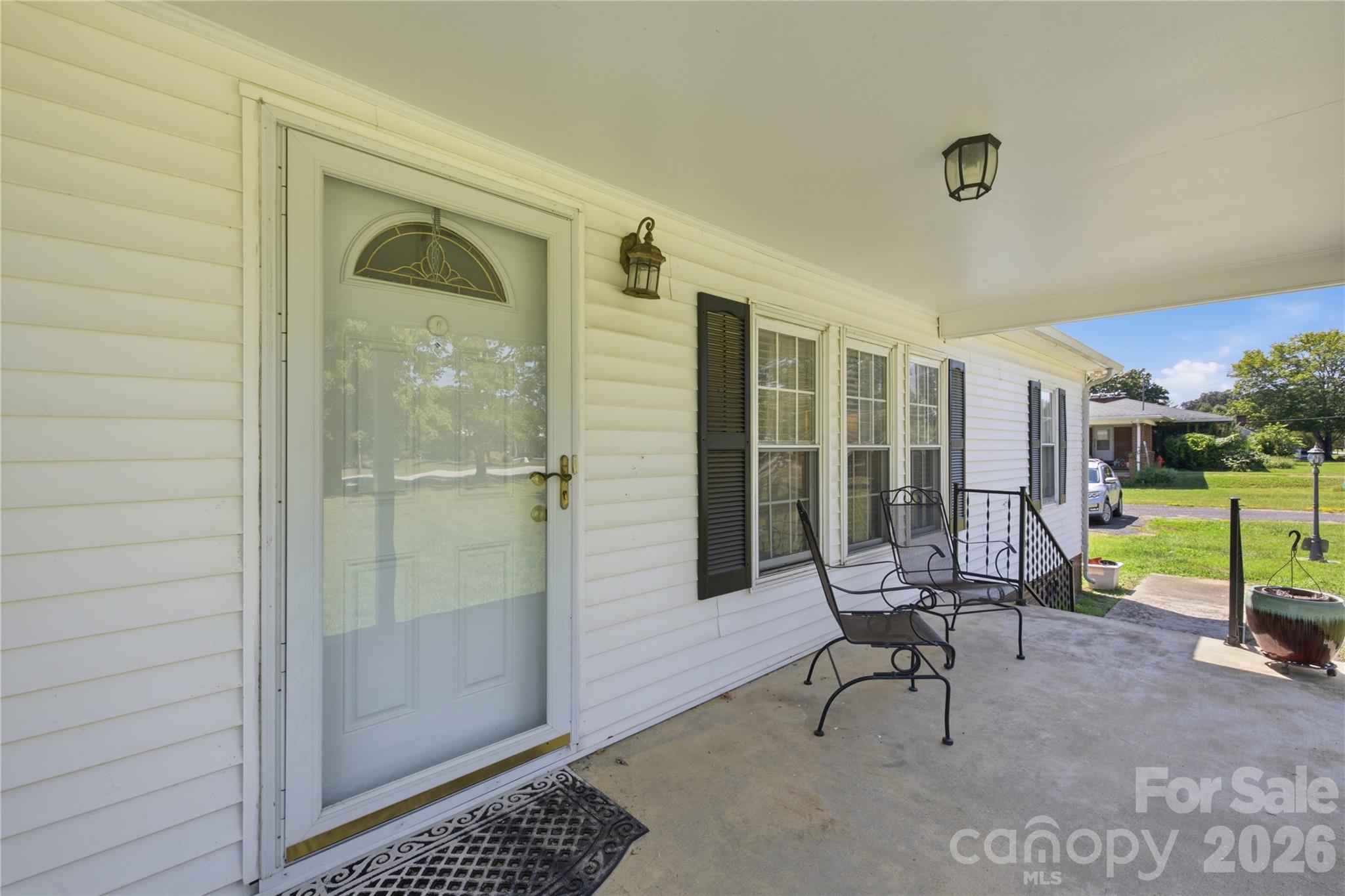 2185 E Ridge Road Property Photo 19