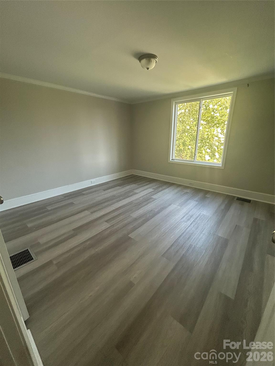 634 Mckee Street Property Photo 5