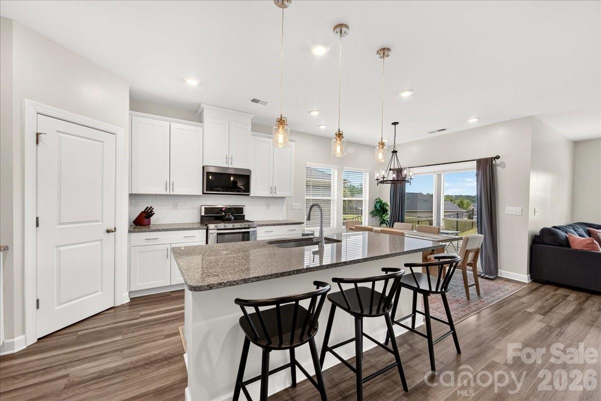 4420 Bright Road Property Photo 12