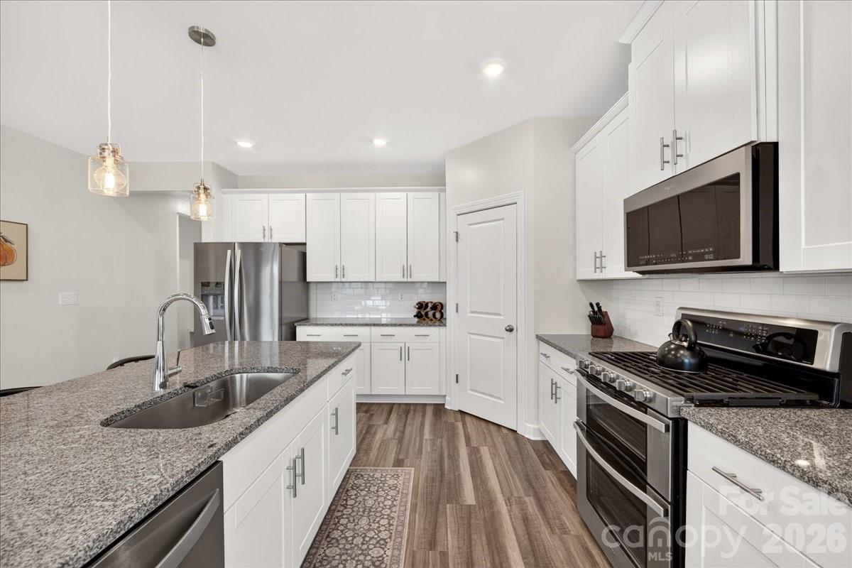 4420 Bright Road Property Photo 16
