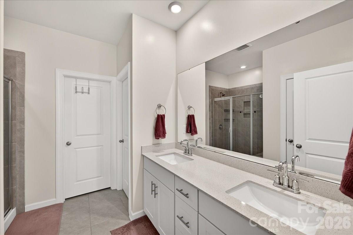 4420 Bright Road Property Photo 26