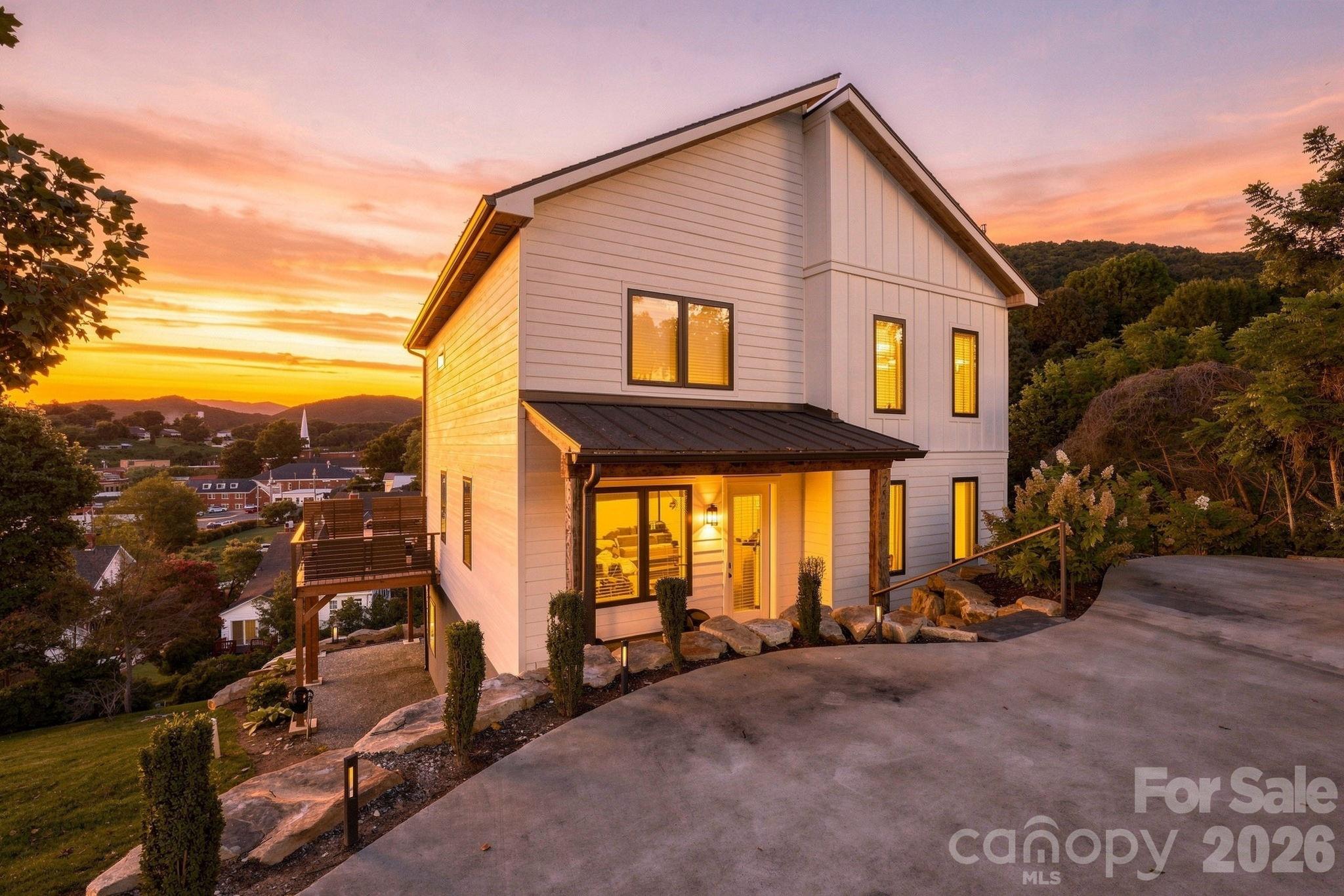 254 Keener Street Property Photo 1