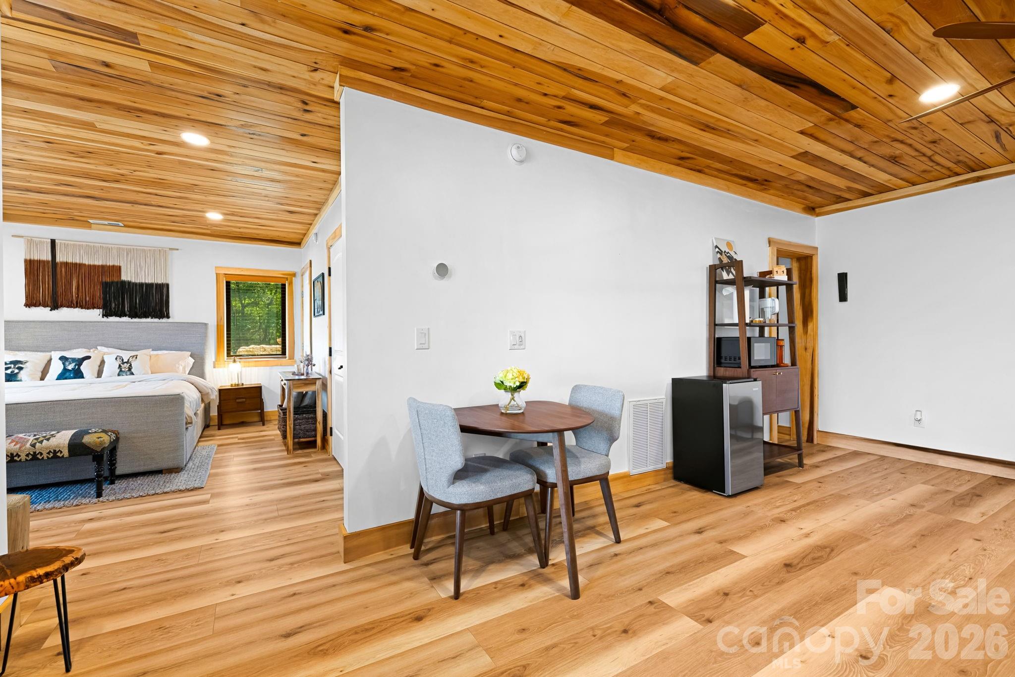 254 Keener Street Property Photo 34