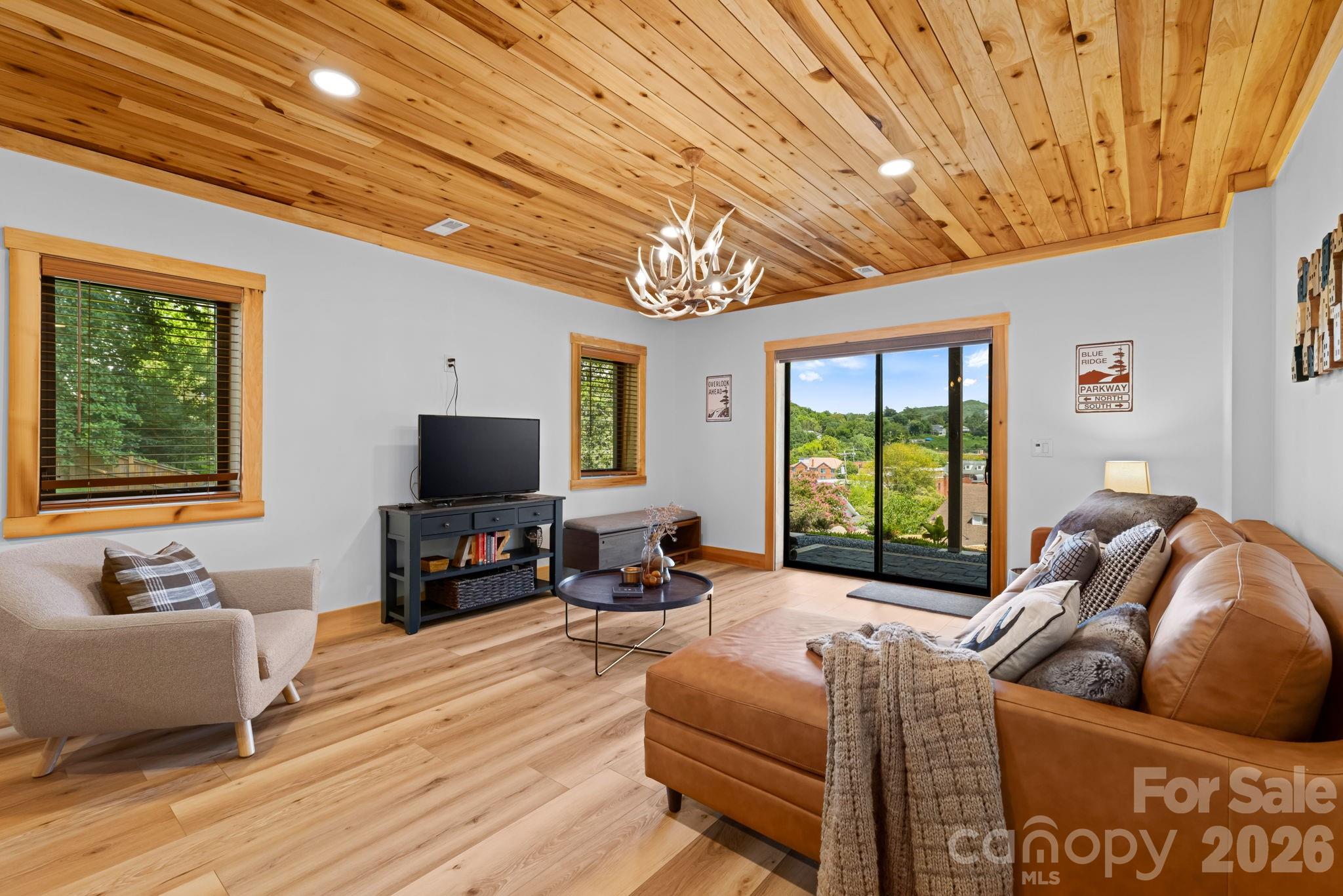 254 Keener Street Property Photo 35