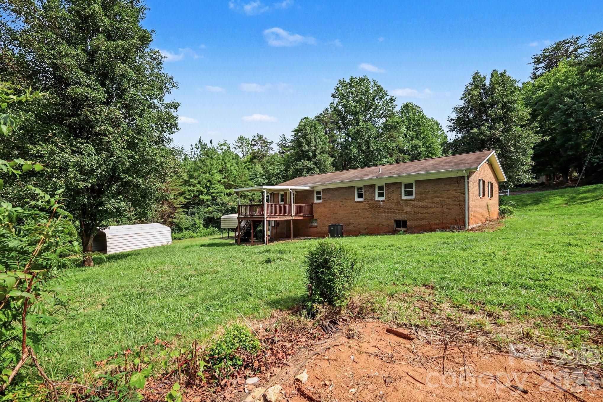 6338 Fairlane Street Property Photo 5