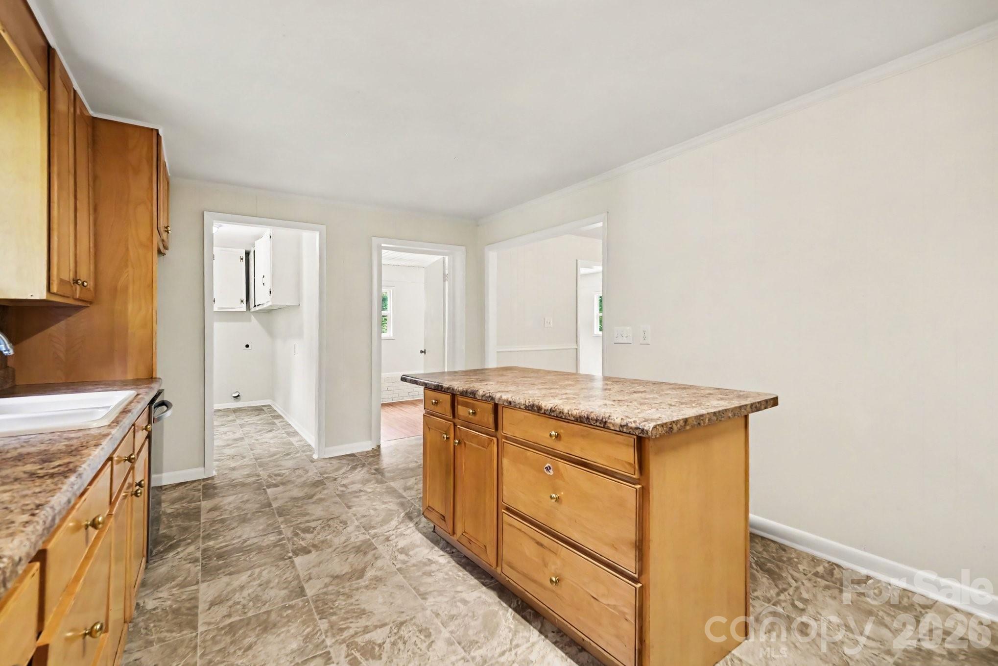 6338 Fairlane Street Property Photo 8