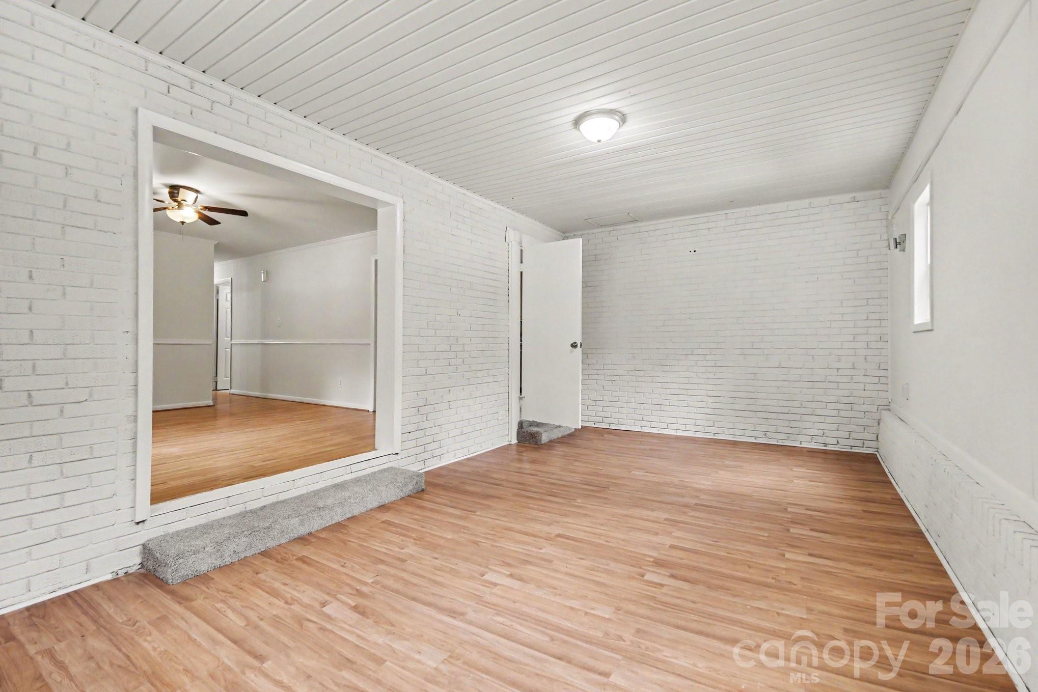 6338 Fairlane Street Property Photo 10
