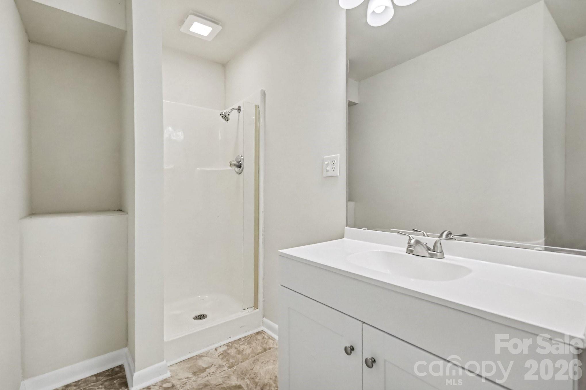 6338 Fairlane Street Property Photo 14
