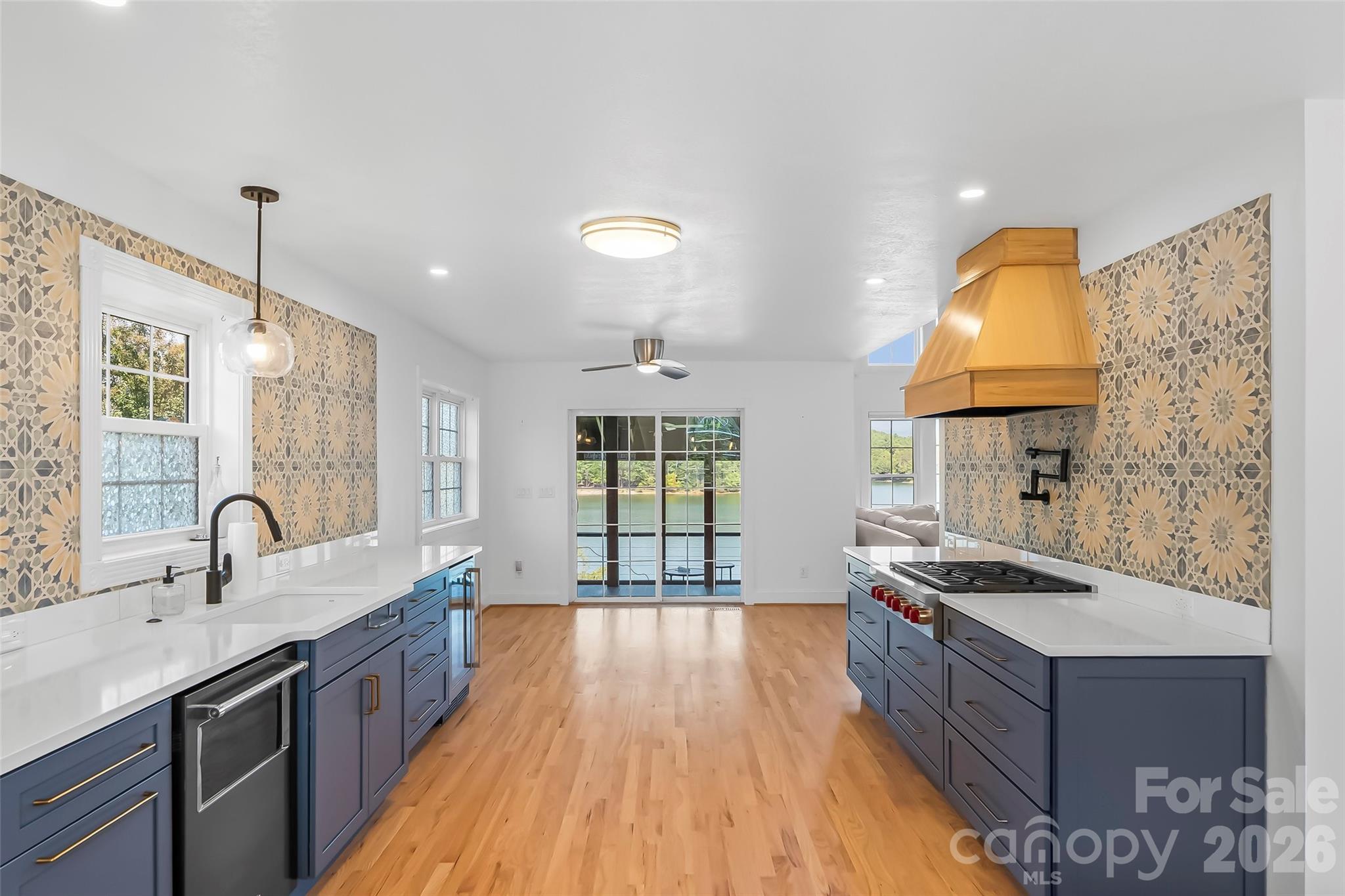 501 Lake Club Drive Property Photo 15