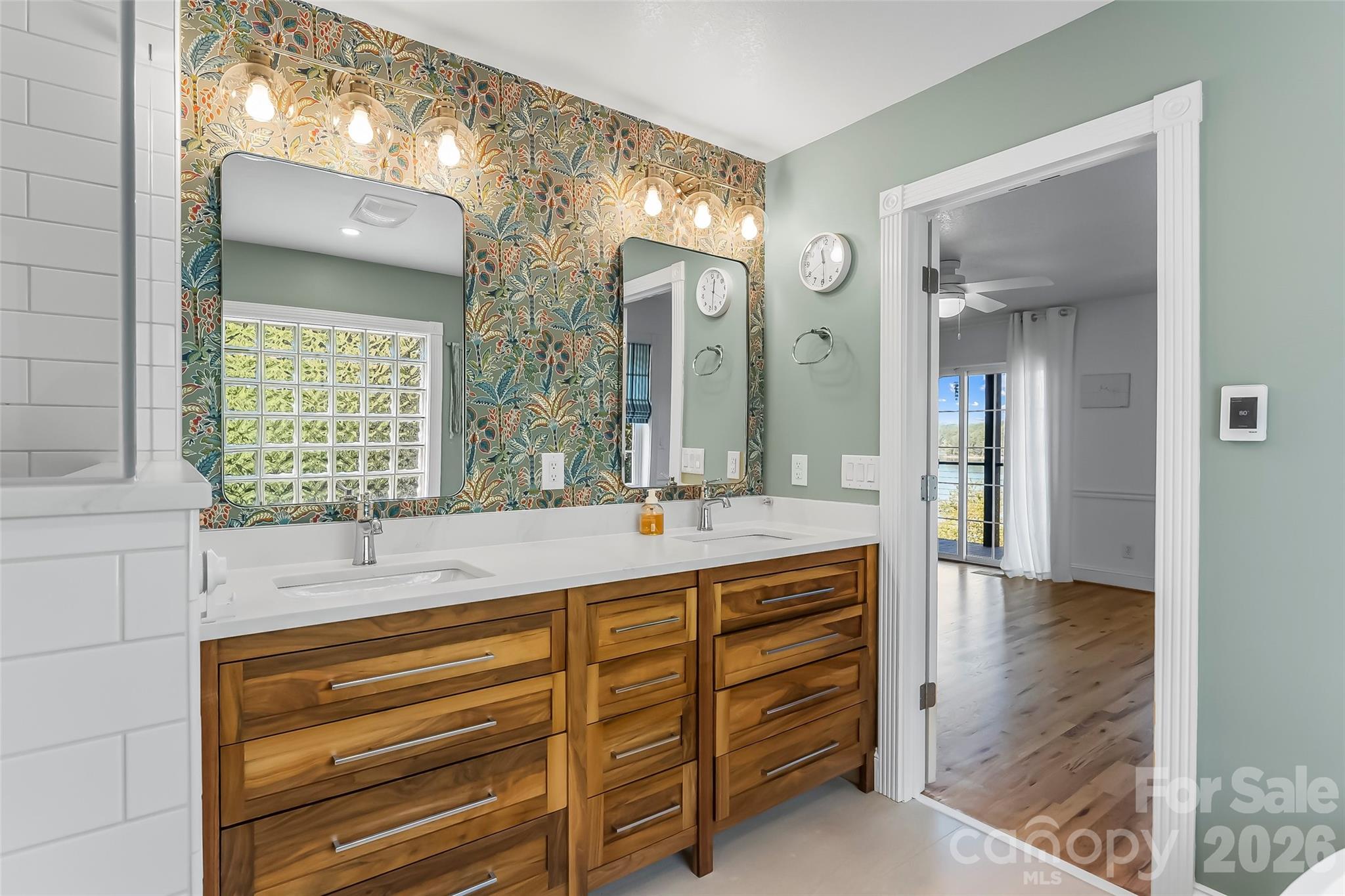 501 Lake Club Drive Property Photo 19