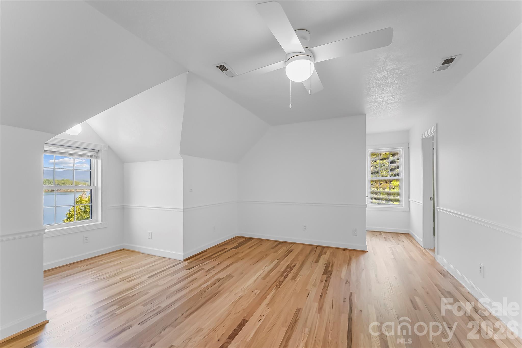 501 Lake Club Drive Property Photo 25