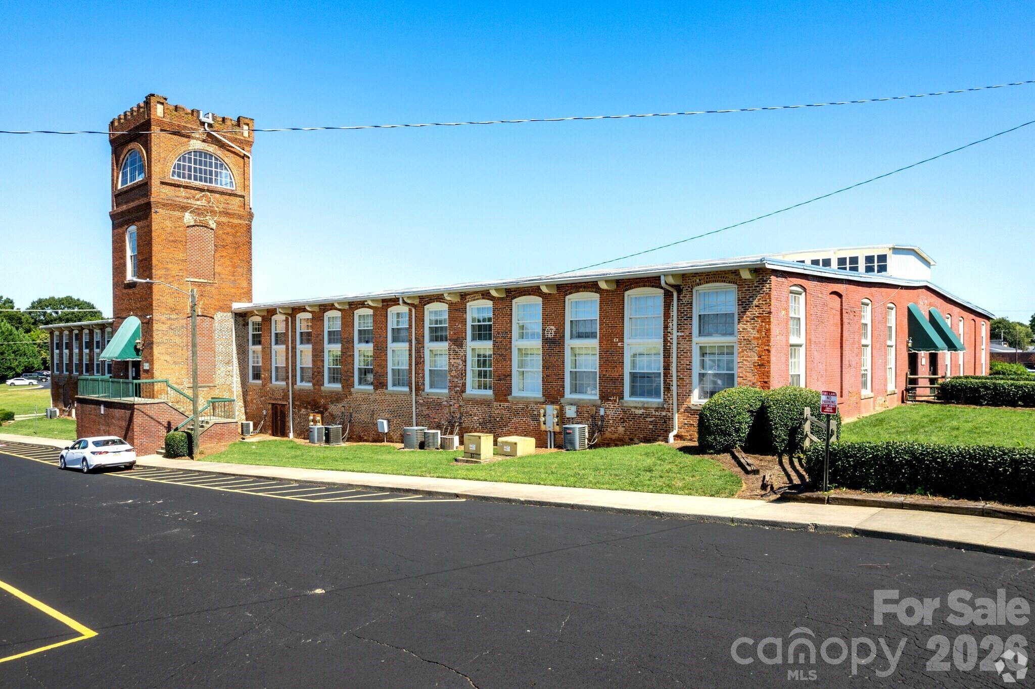 1 Buffalo Avenue 85 Property Photo 2