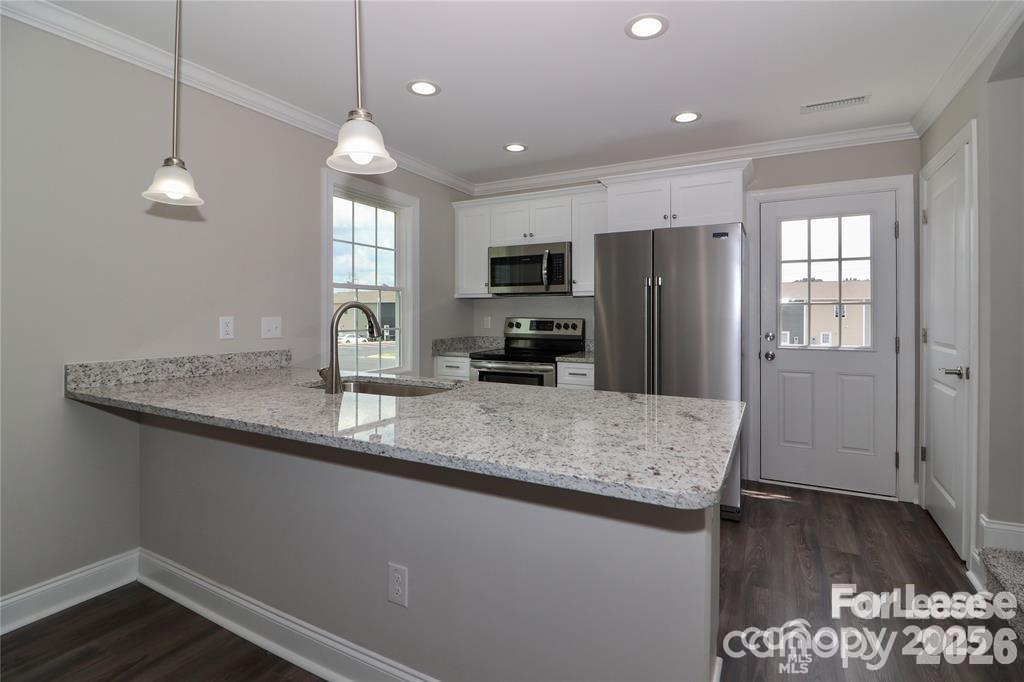 3967 Newhall Drive Property Photo 13