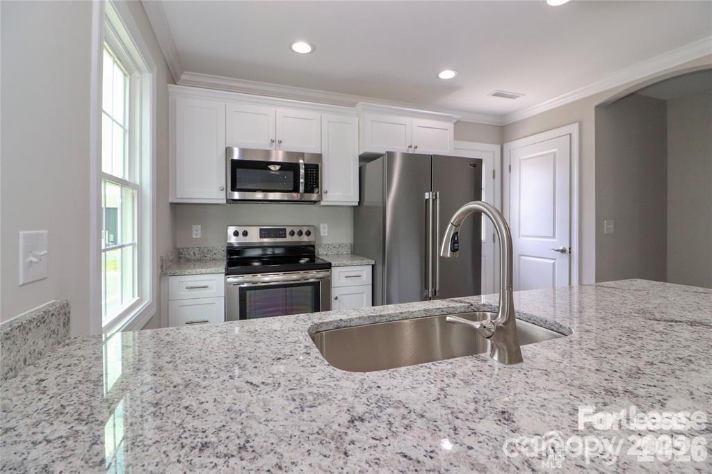 3967 Newhall Drive Property Photo 15