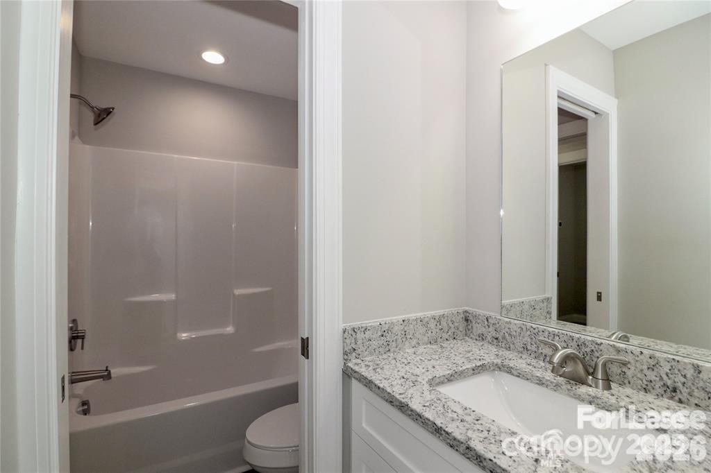 3967 Newhall Drive Property Photo 25