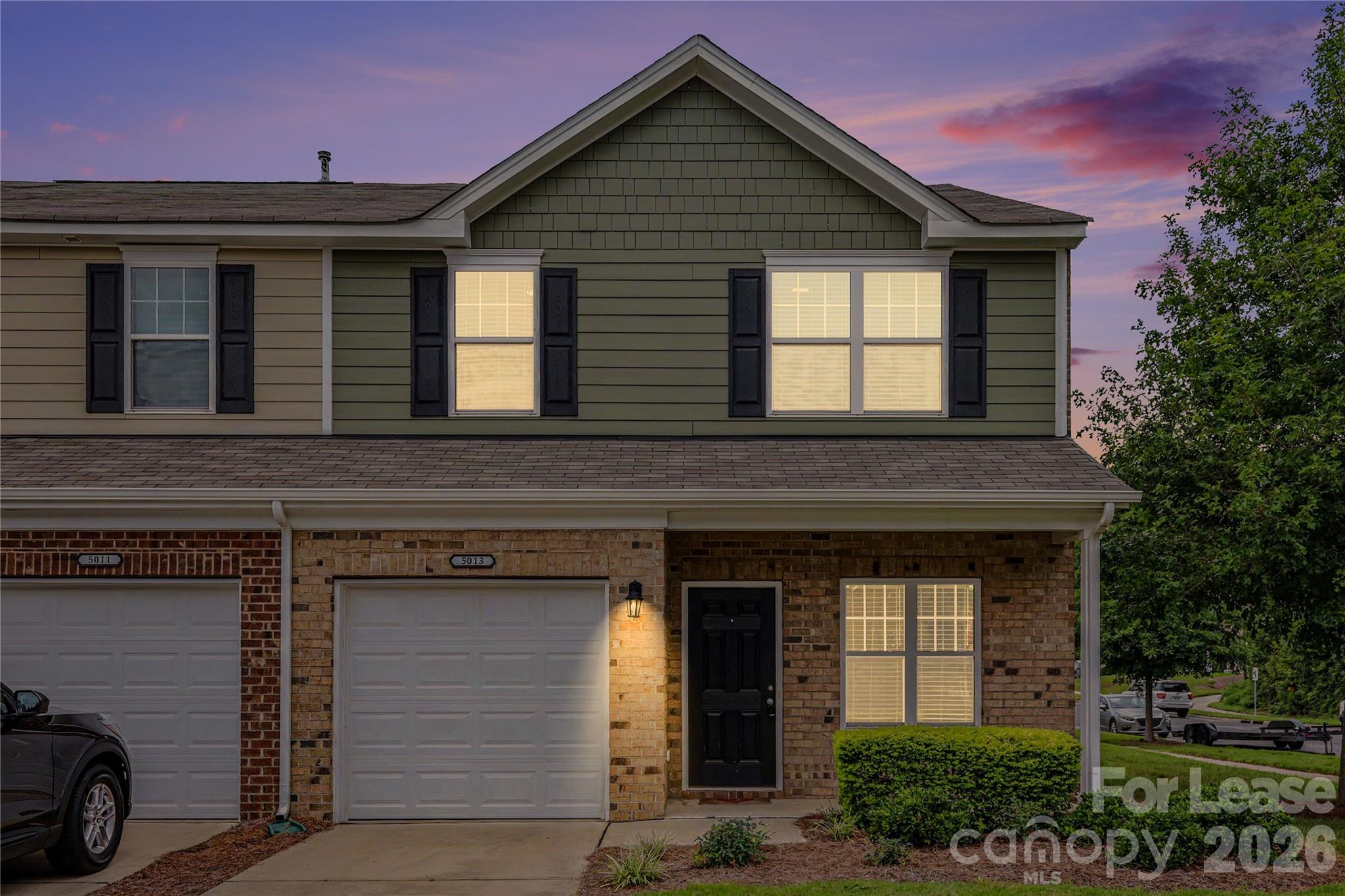 4418574 Property Photo 2