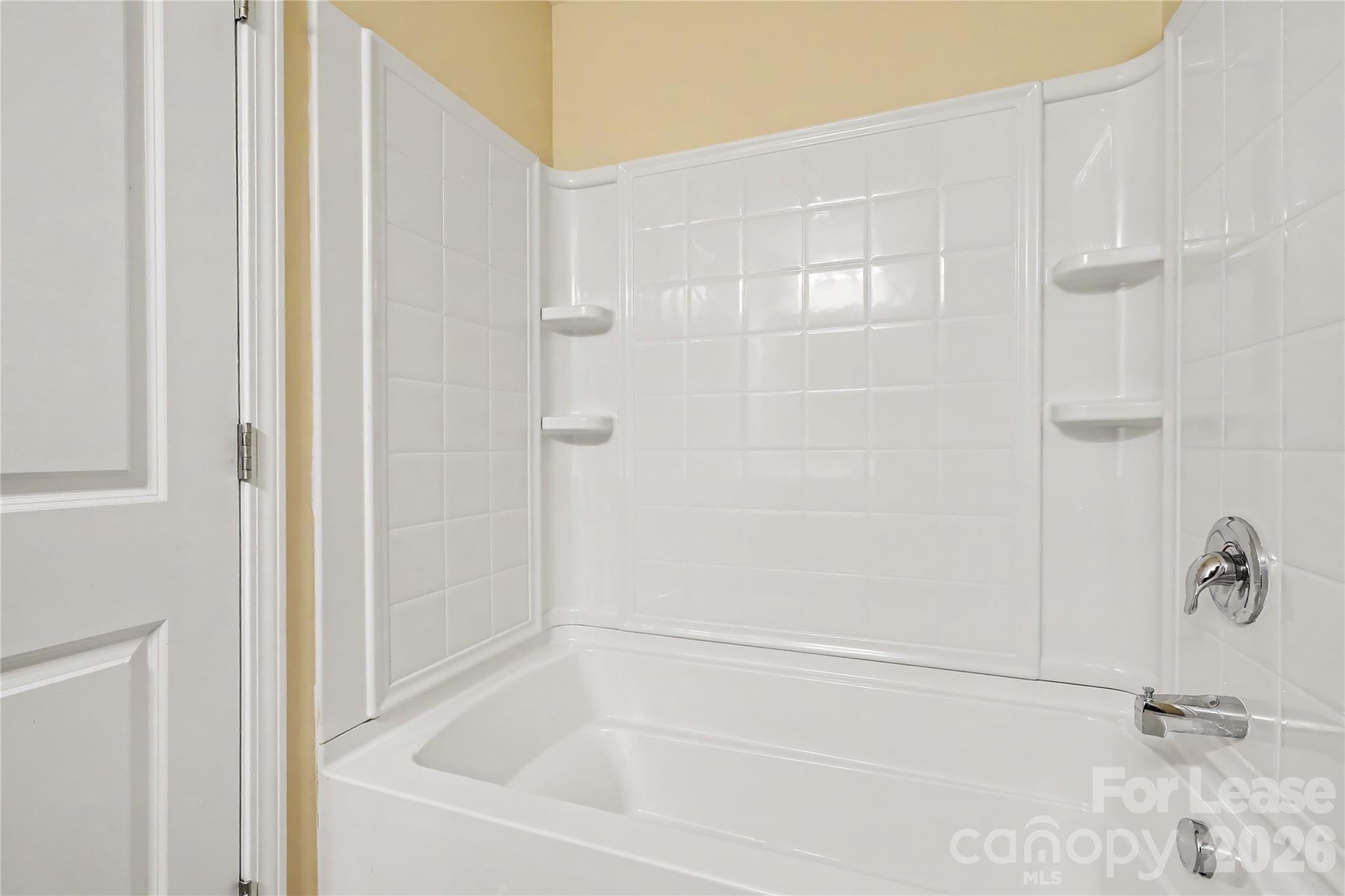 4418574 Property Photo 17