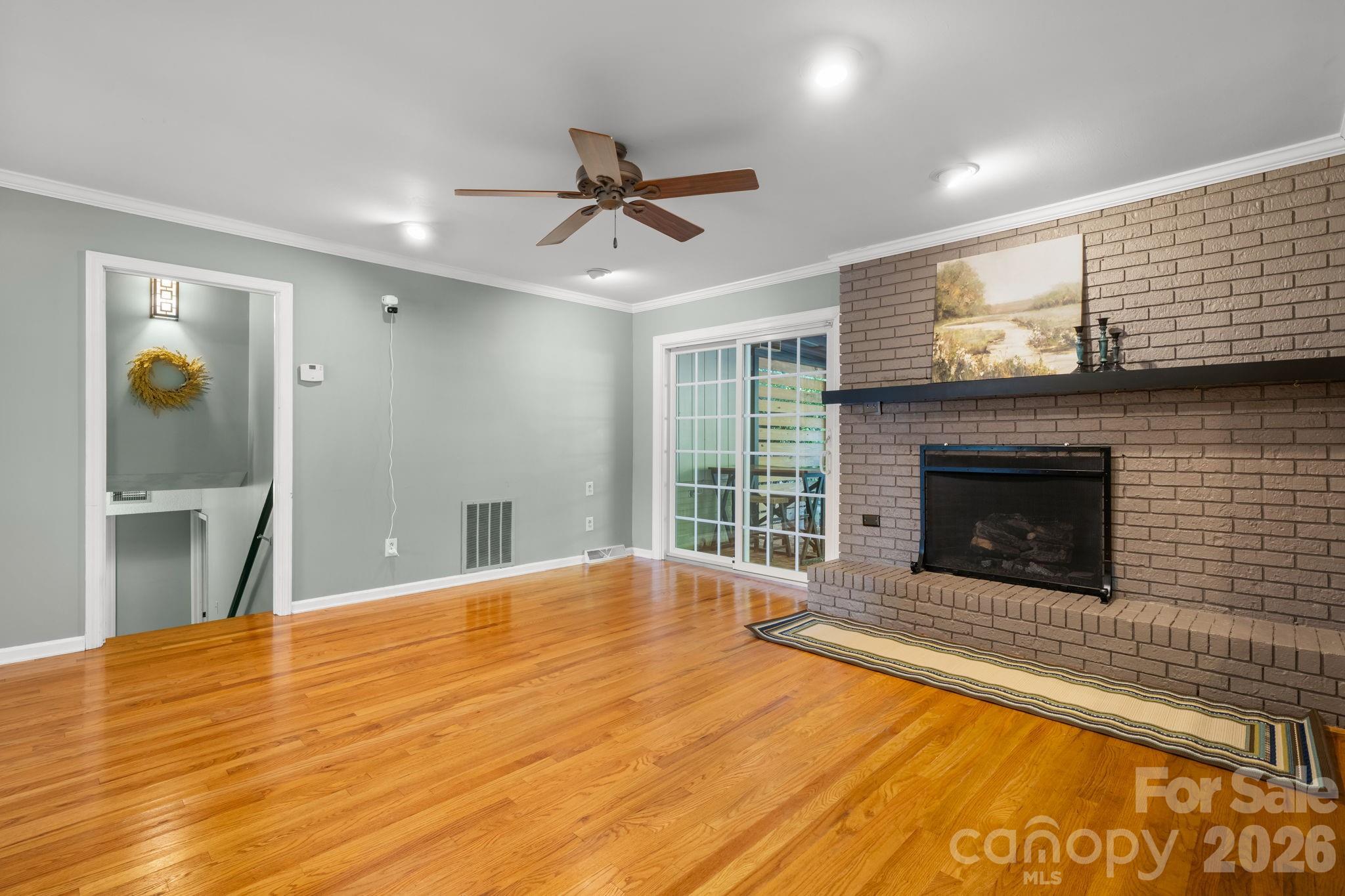 2015 12th Street Drive Property Photo 15