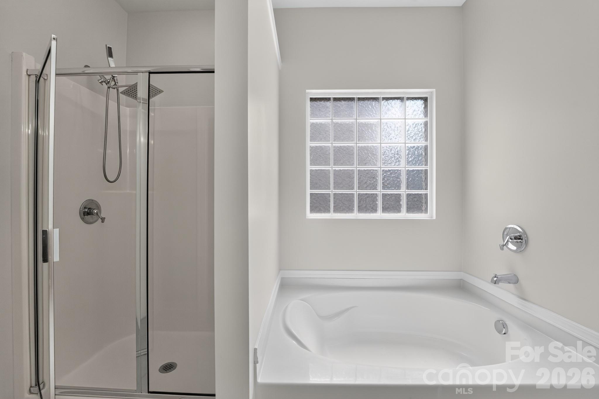 3006 Royal Troon Drive Property Photo 17