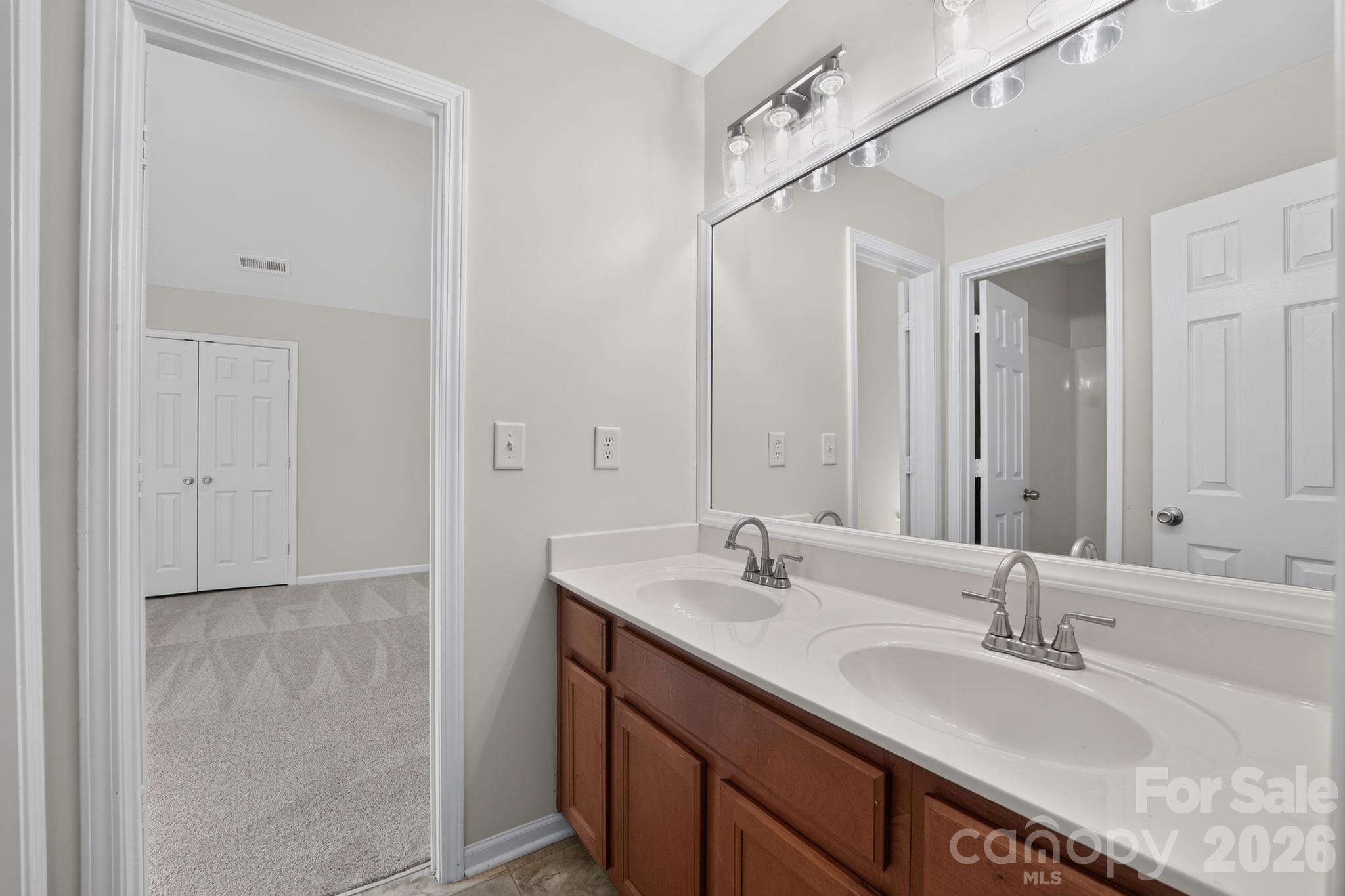3006 Royal Troon Drive Property Photo 18