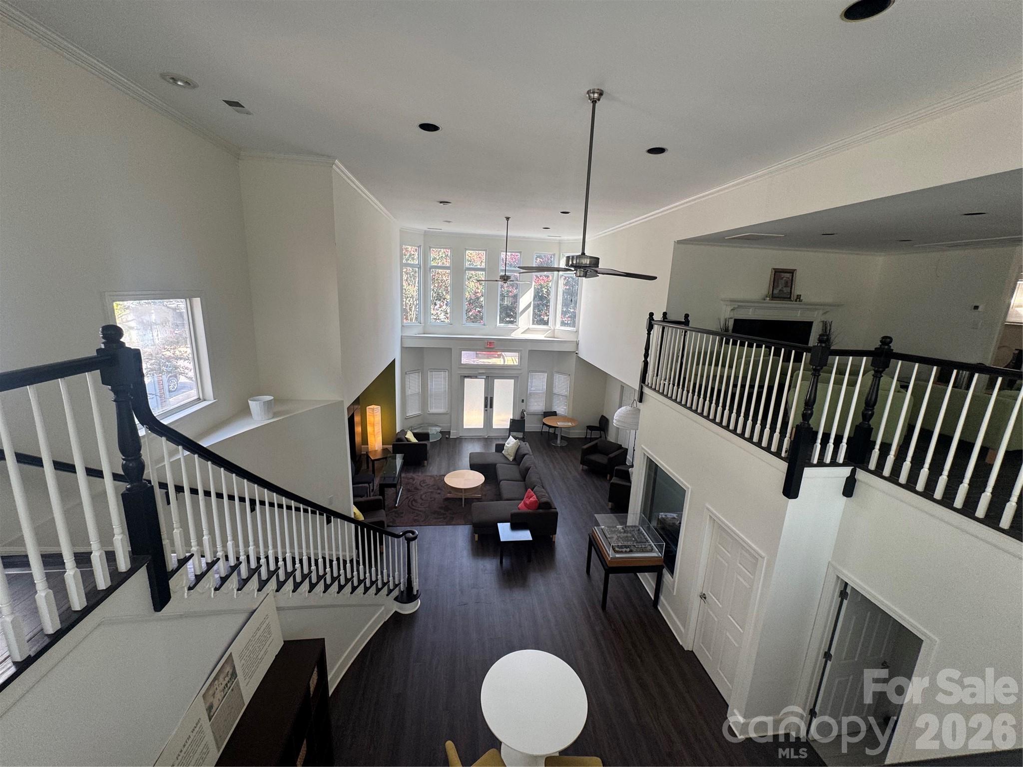 525 N Graham Street 3f Property Photo 26