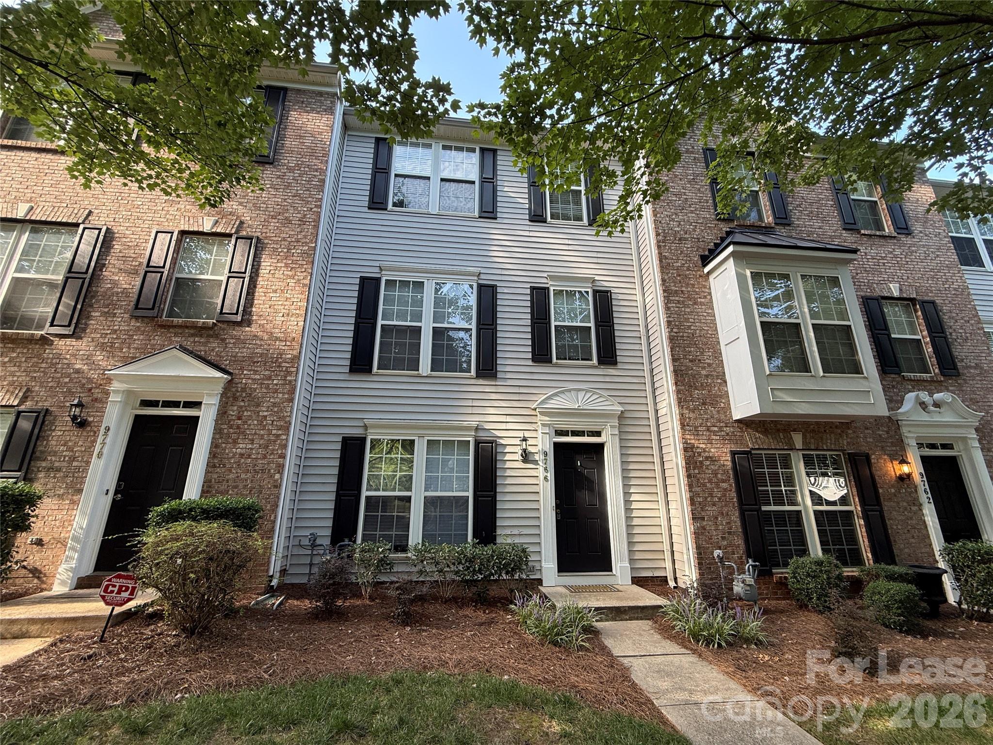 9766 Blossom Hill Drive Property Photo 1