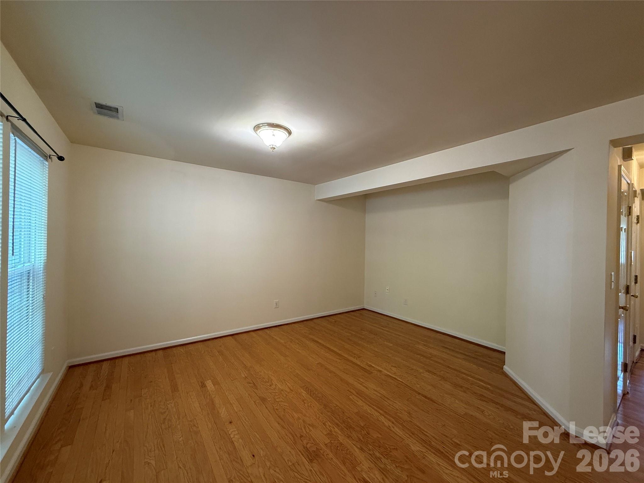 9766 Blossom Hill Drive Property Photo 6