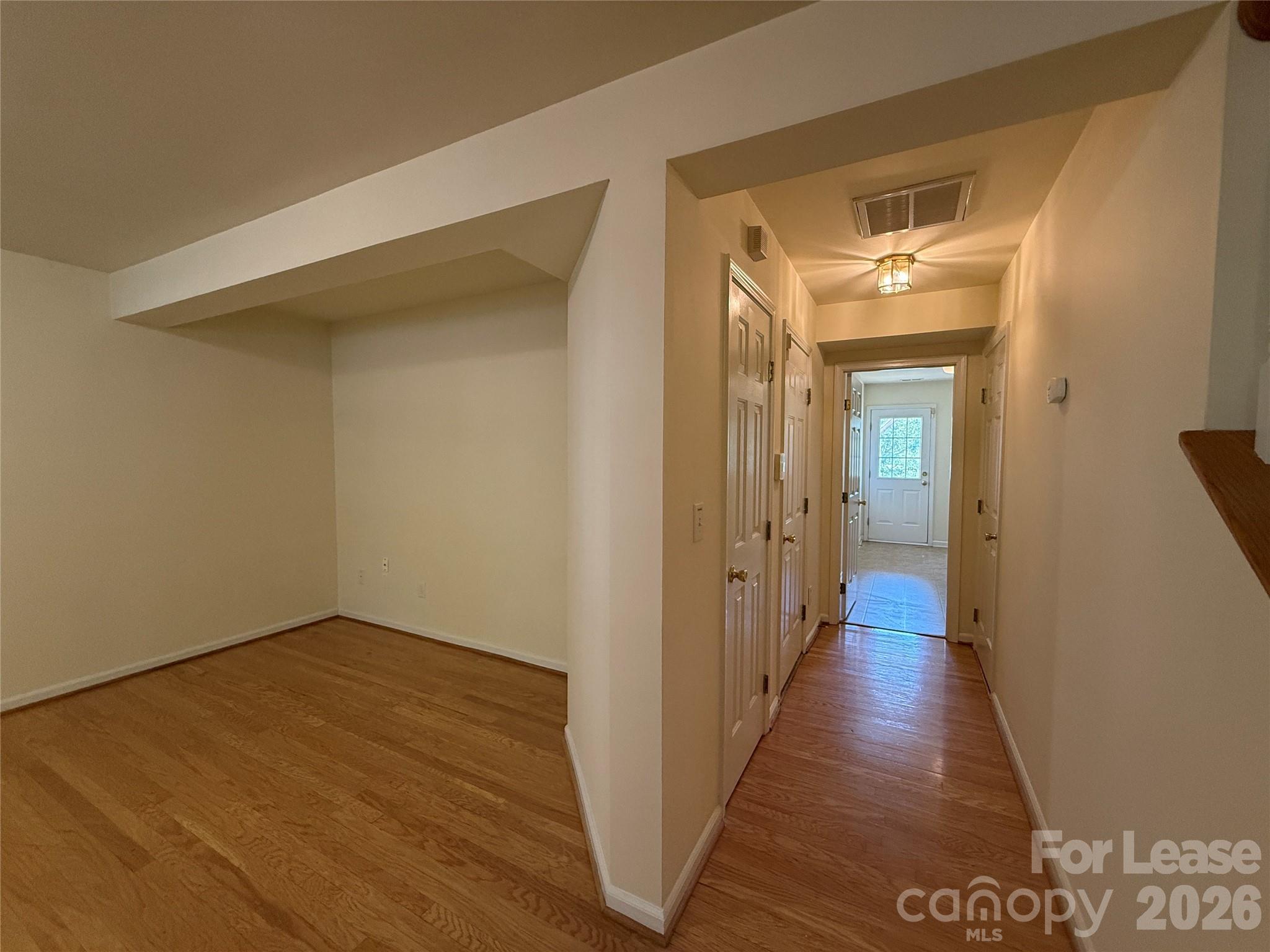 9766 Blossom Hill Drive Property Photo 7