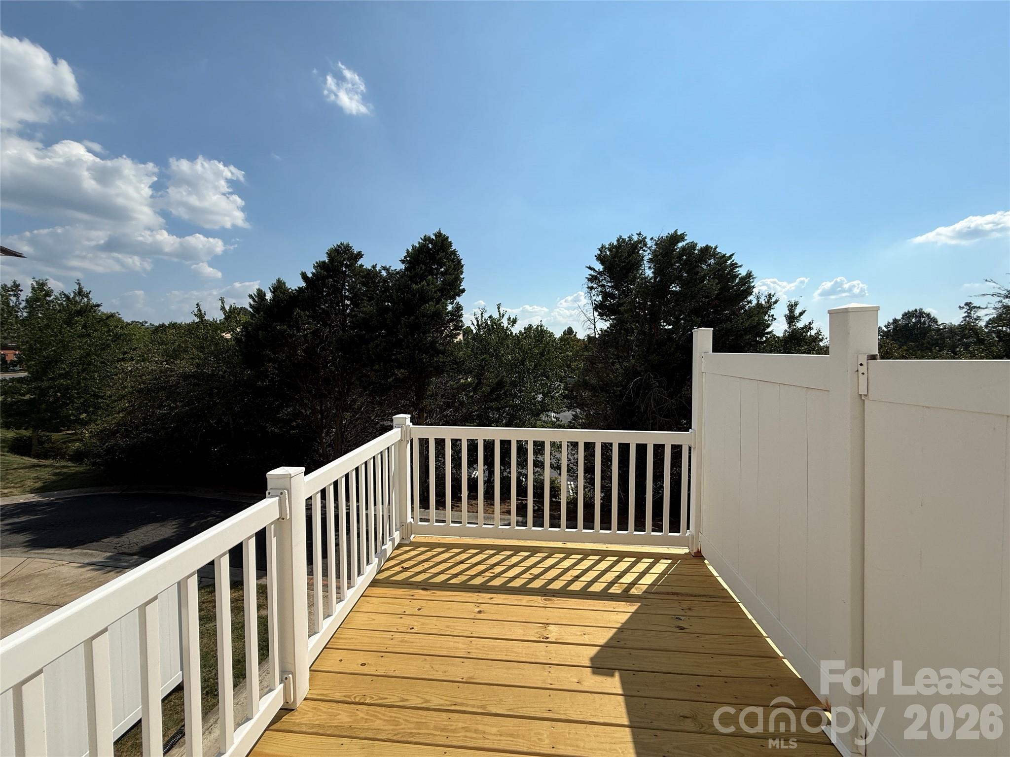 9766 Blossom Hill Drive Property Photo 12