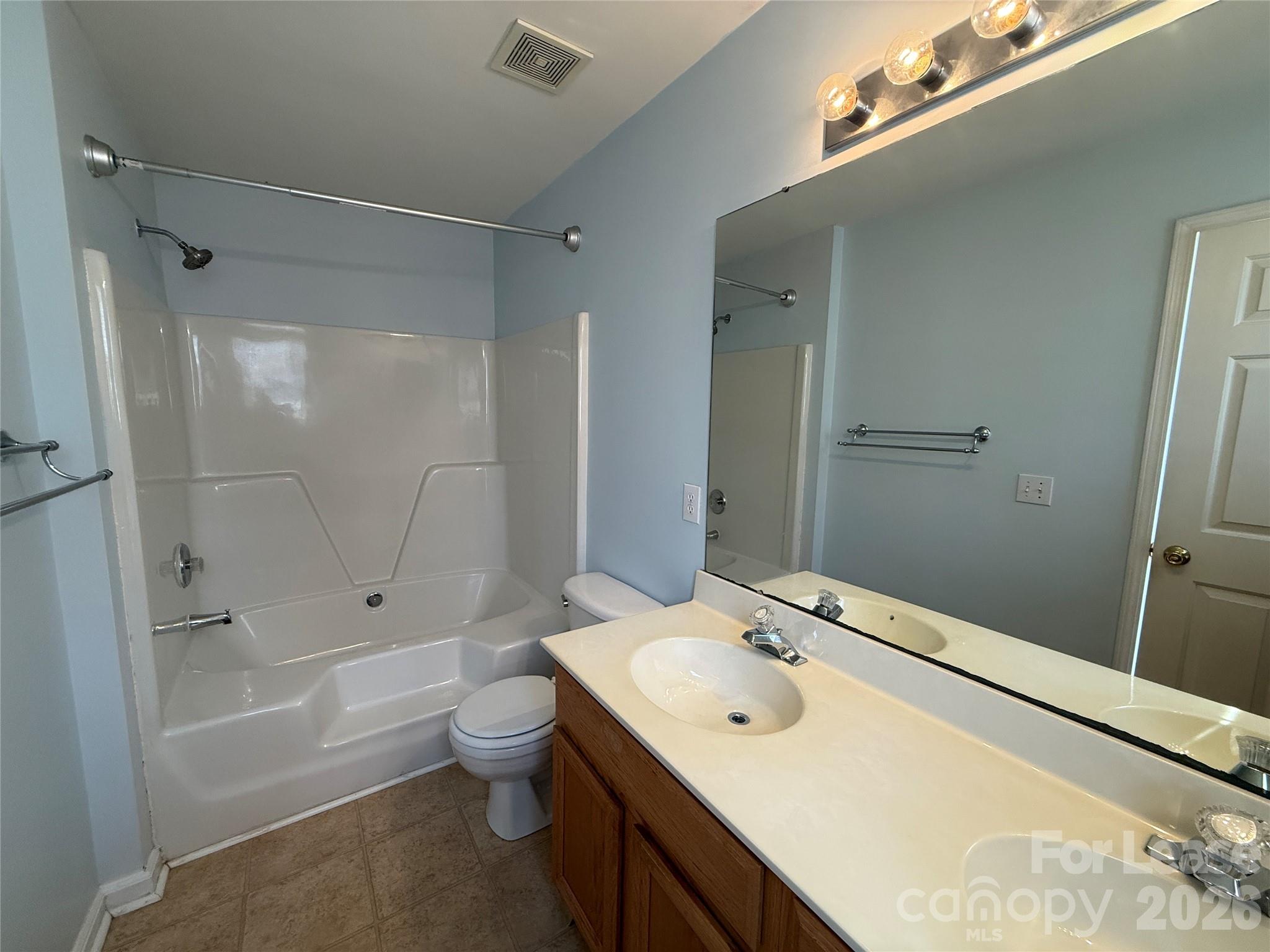 9766 Blossom Hill Drive Property Photo 20