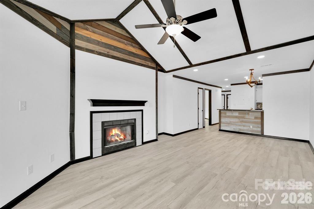 18755 Vineyard Point Lane Property Photo 18