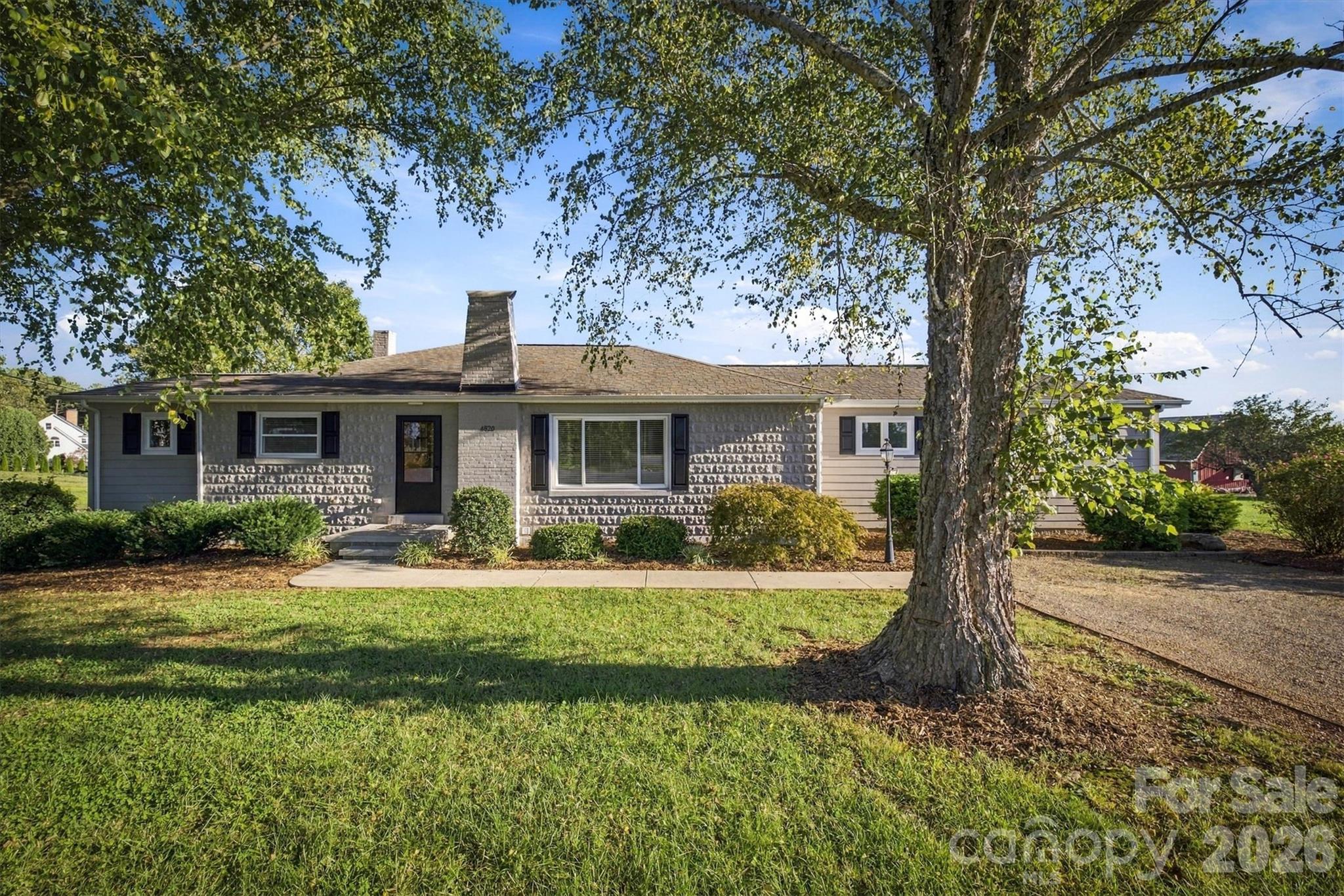 4820 16th Street Drive Property Photo 8
