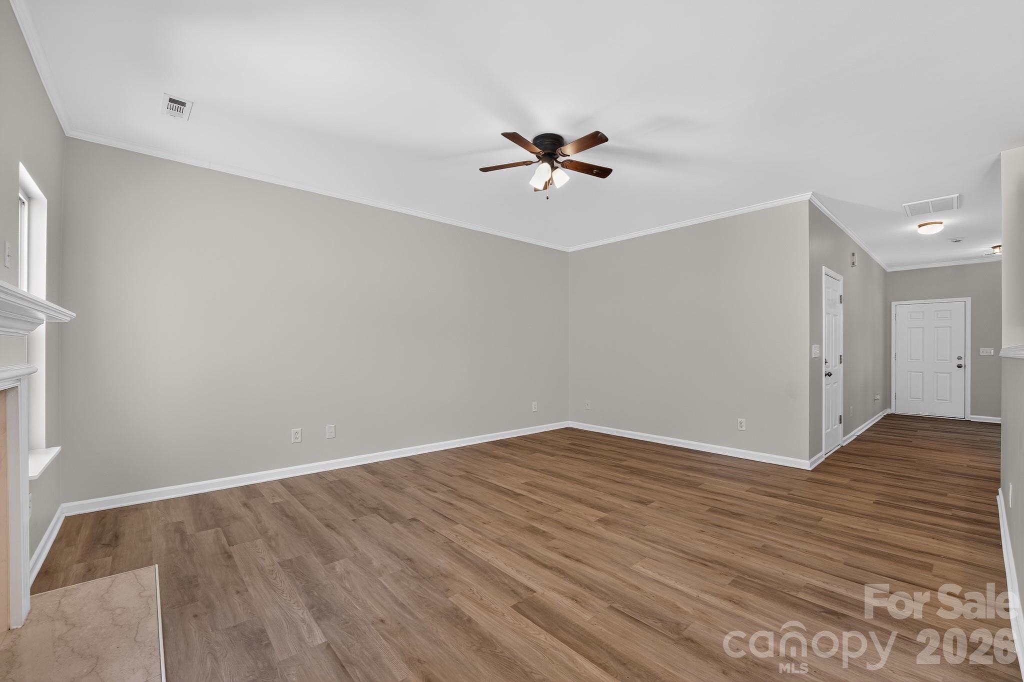 13711 Singleleaf Lane Property Photo 4